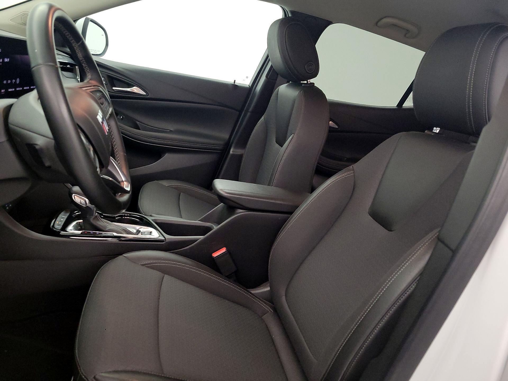 Thumbnail: 2025 Buick Encore GX - 11