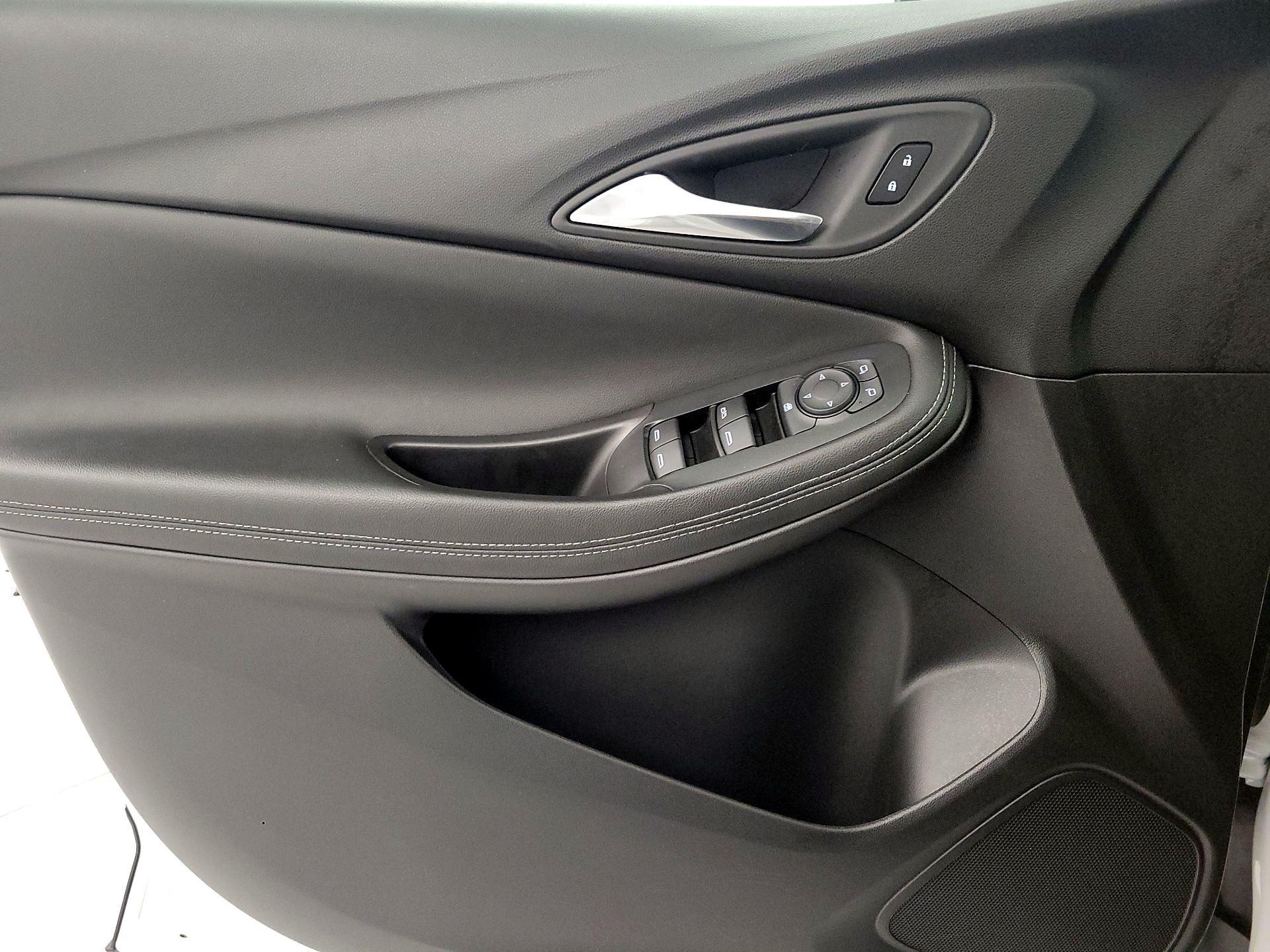 Thumbnail: 2025 Buick Encore GX - 12