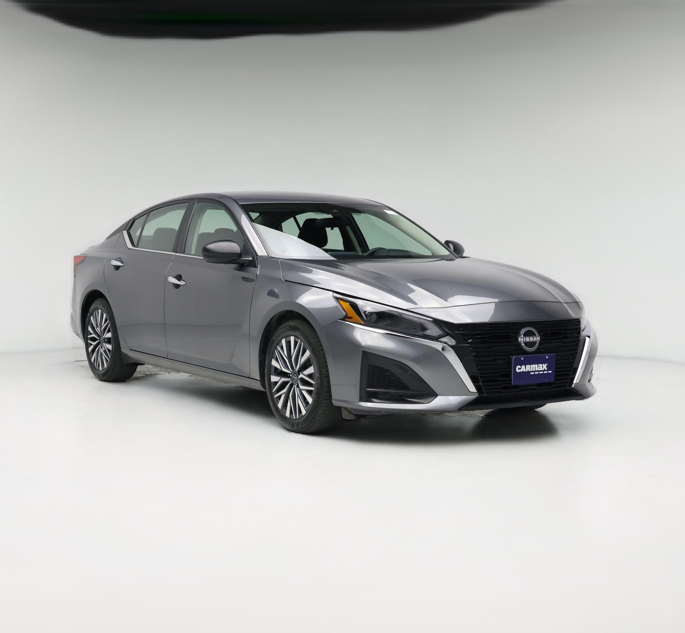 Thumbnail: 2025 Nissan Altima - 1