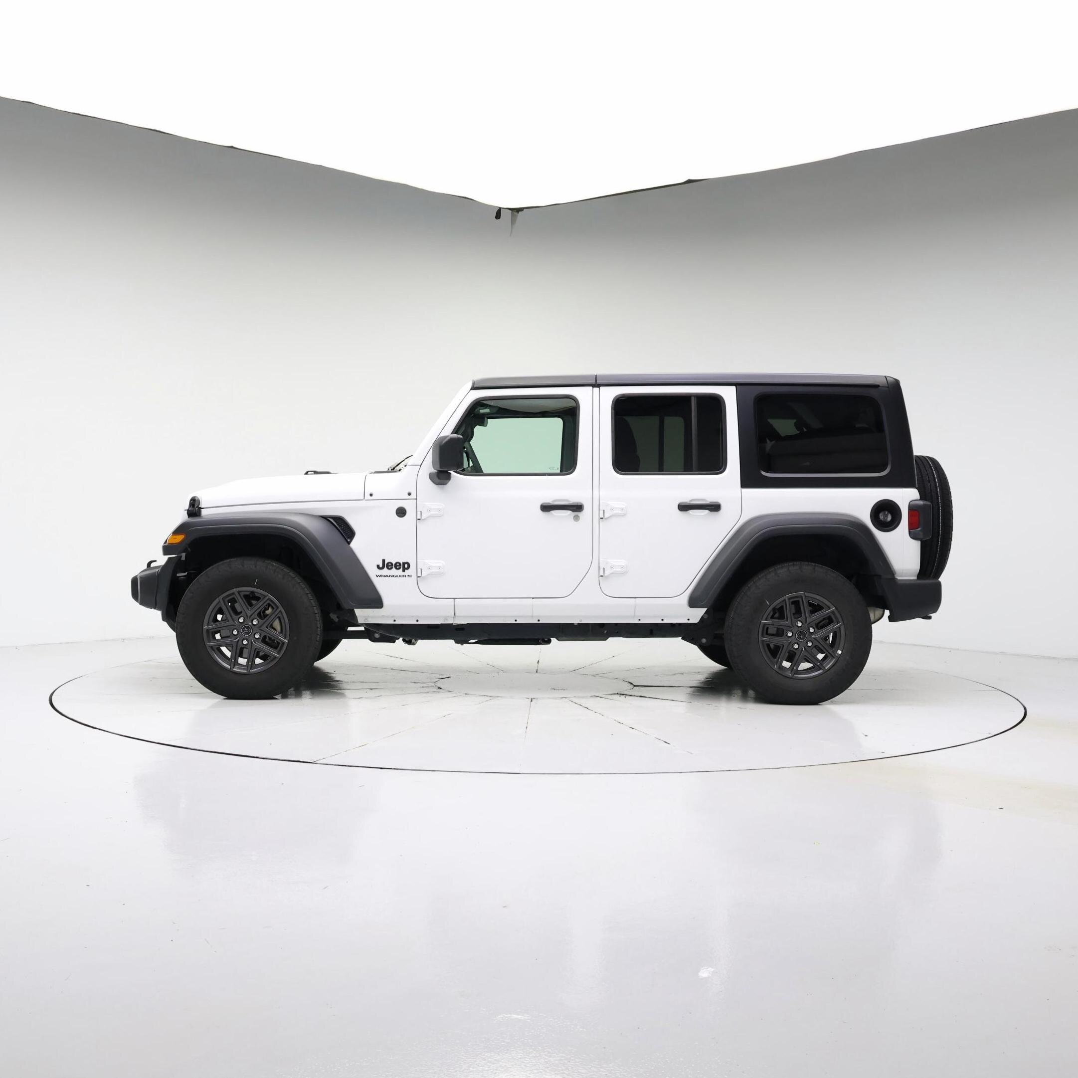 Thumbnail: 2025 Jeep Wrangler - 3