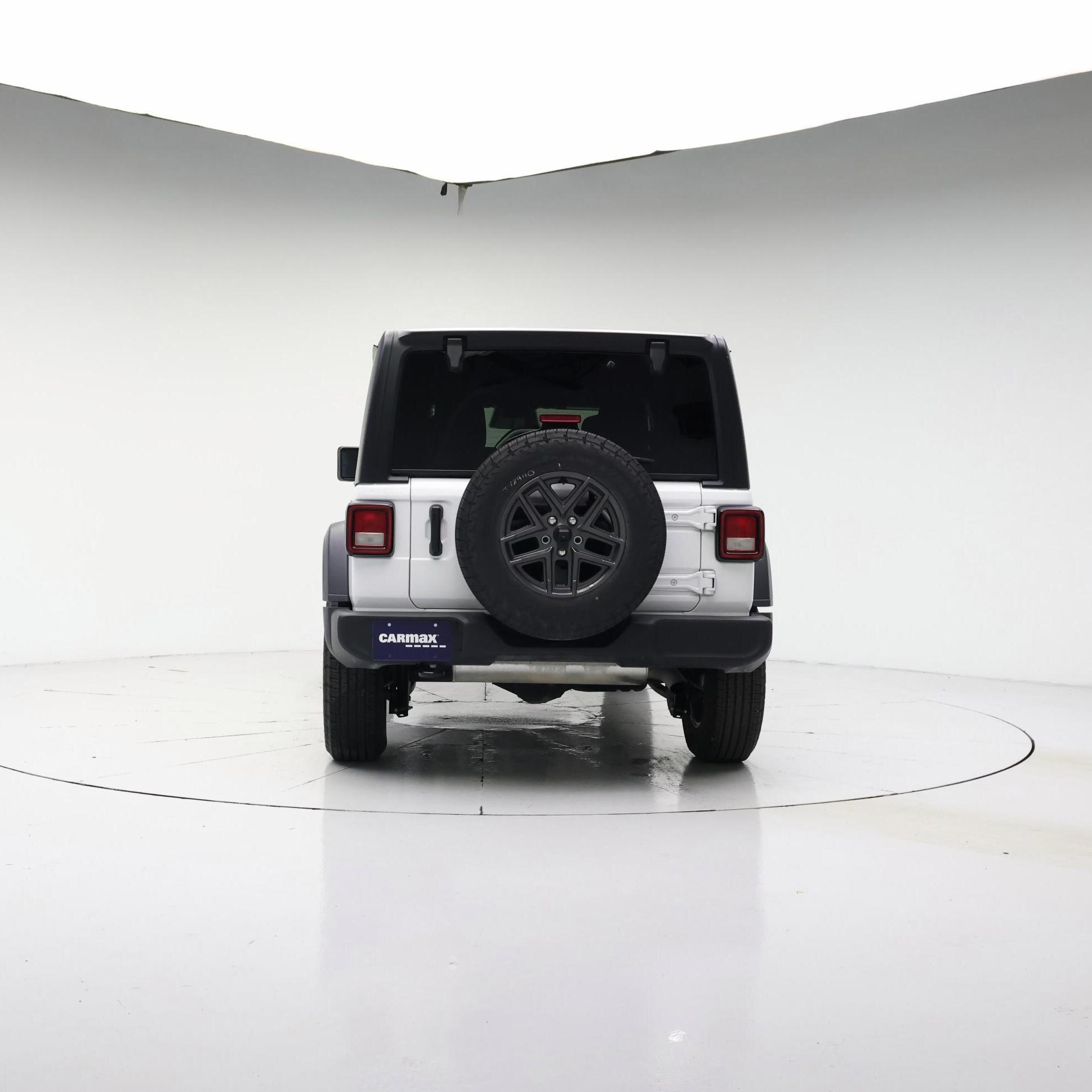 Thumbnail: 2025 Jeep Wrangler - 6