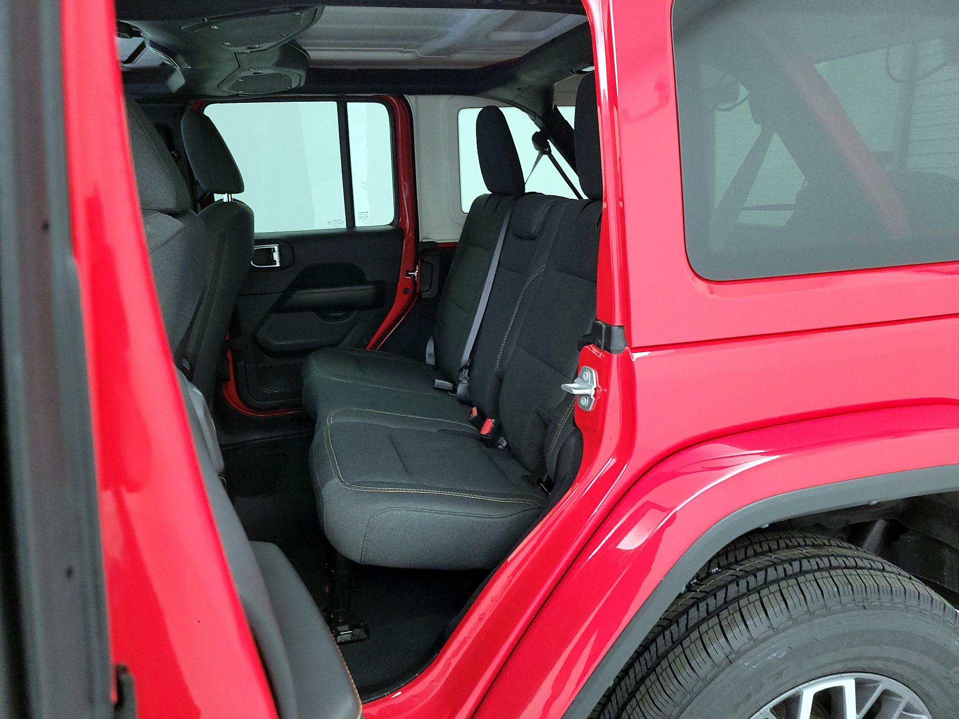 Thumbnail: 2025 Jeep Wrangler - 19