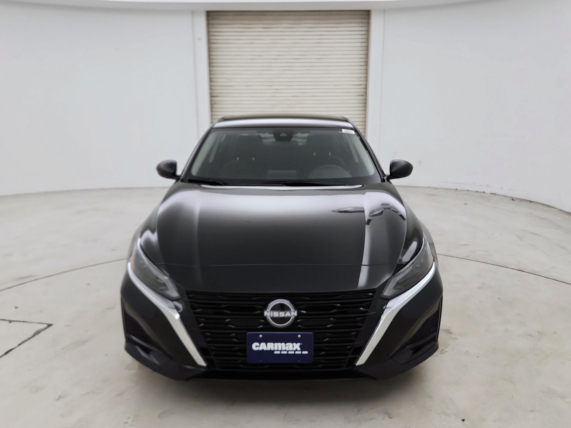 Thumbnail: 2025 Nissan Altima - 2