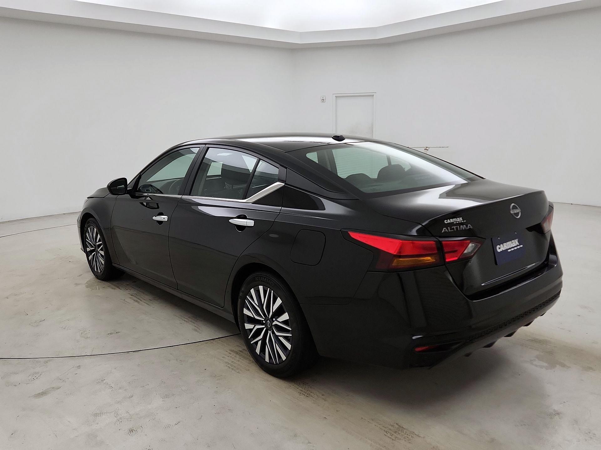 Thumbnail: 2025 Nissan Altima - 7