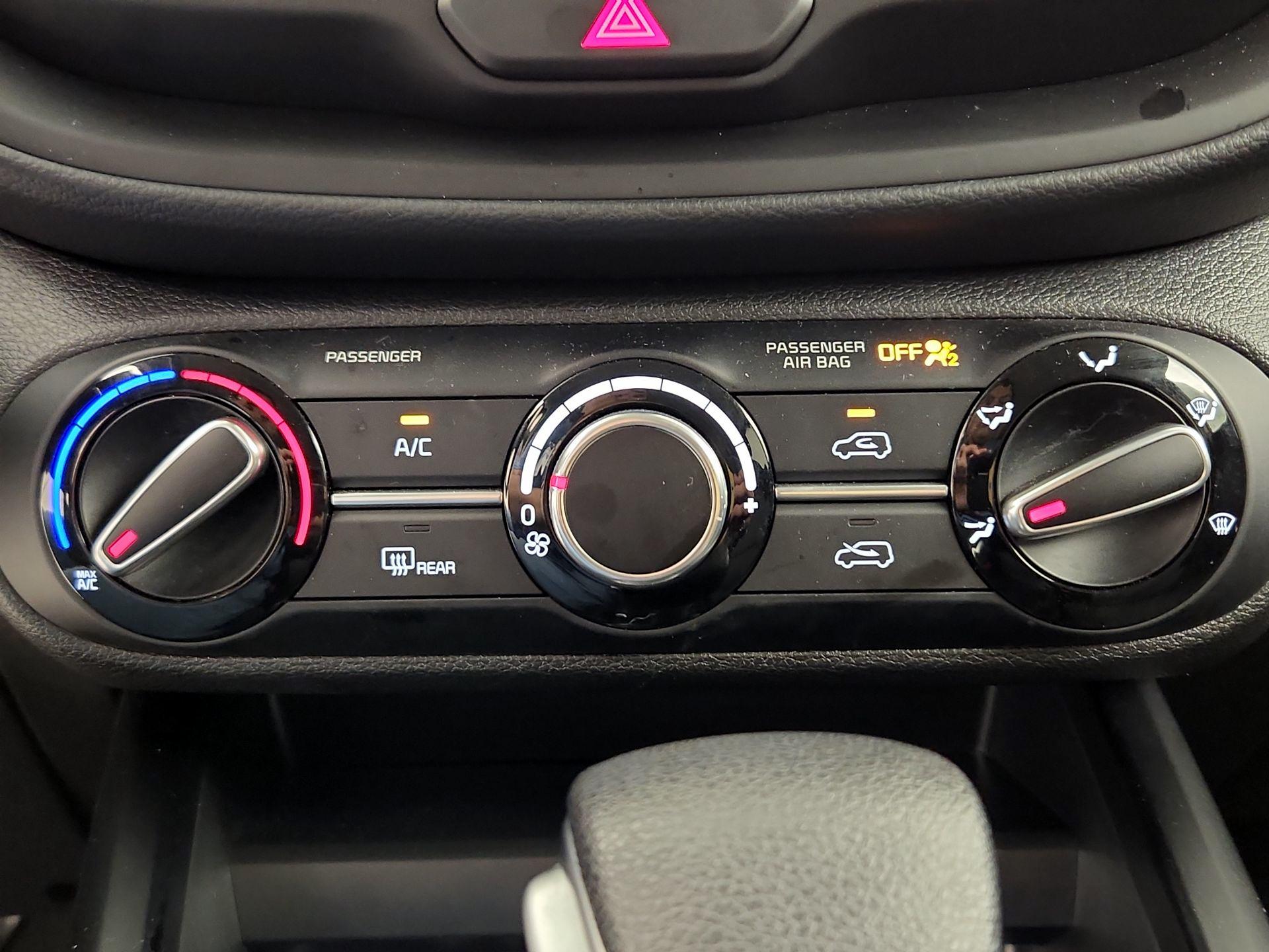 Thumbnail: 2025 Kia Soul - 16