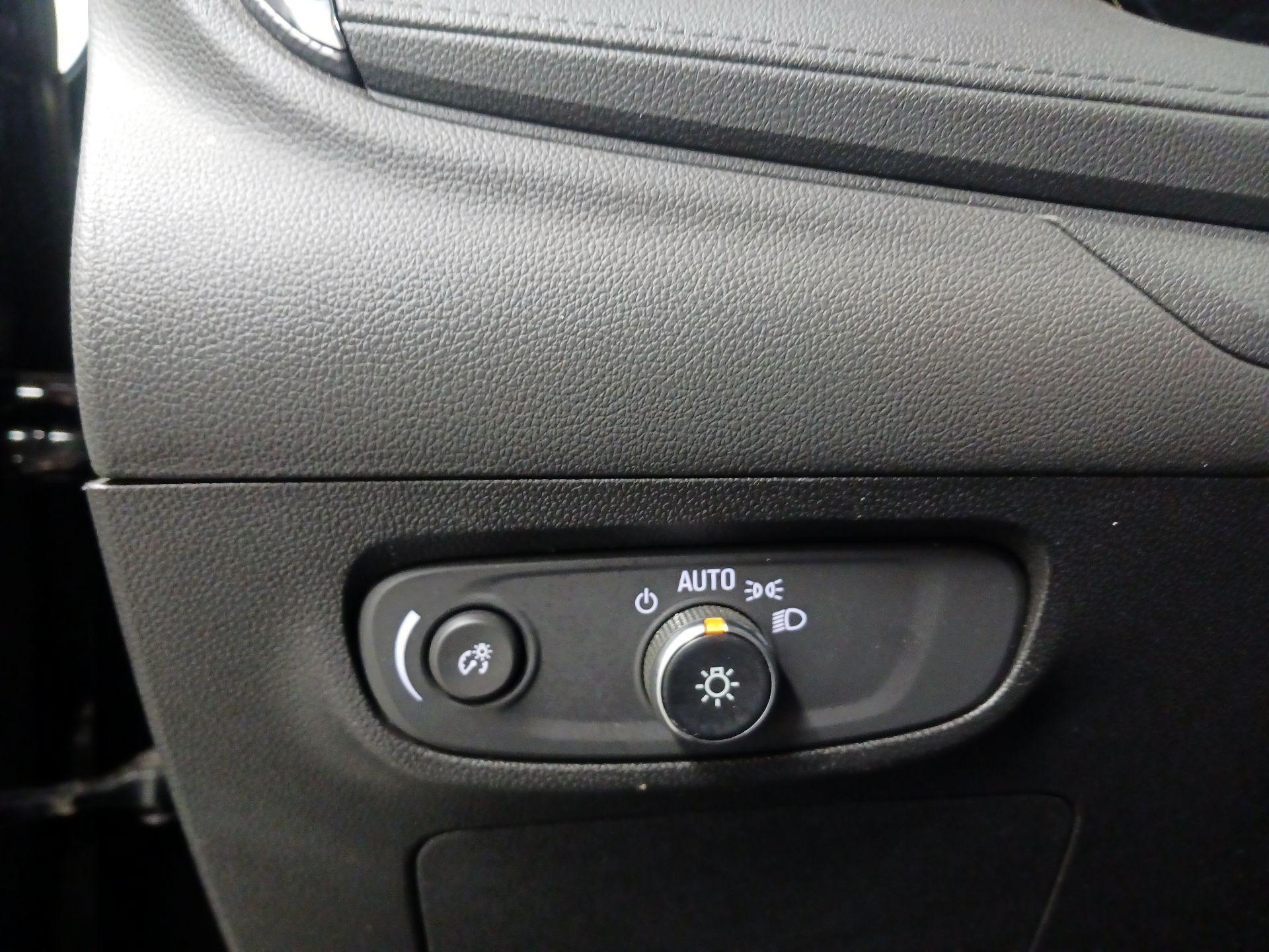 Thumbnail: 2025 Buick Encore GX - 11