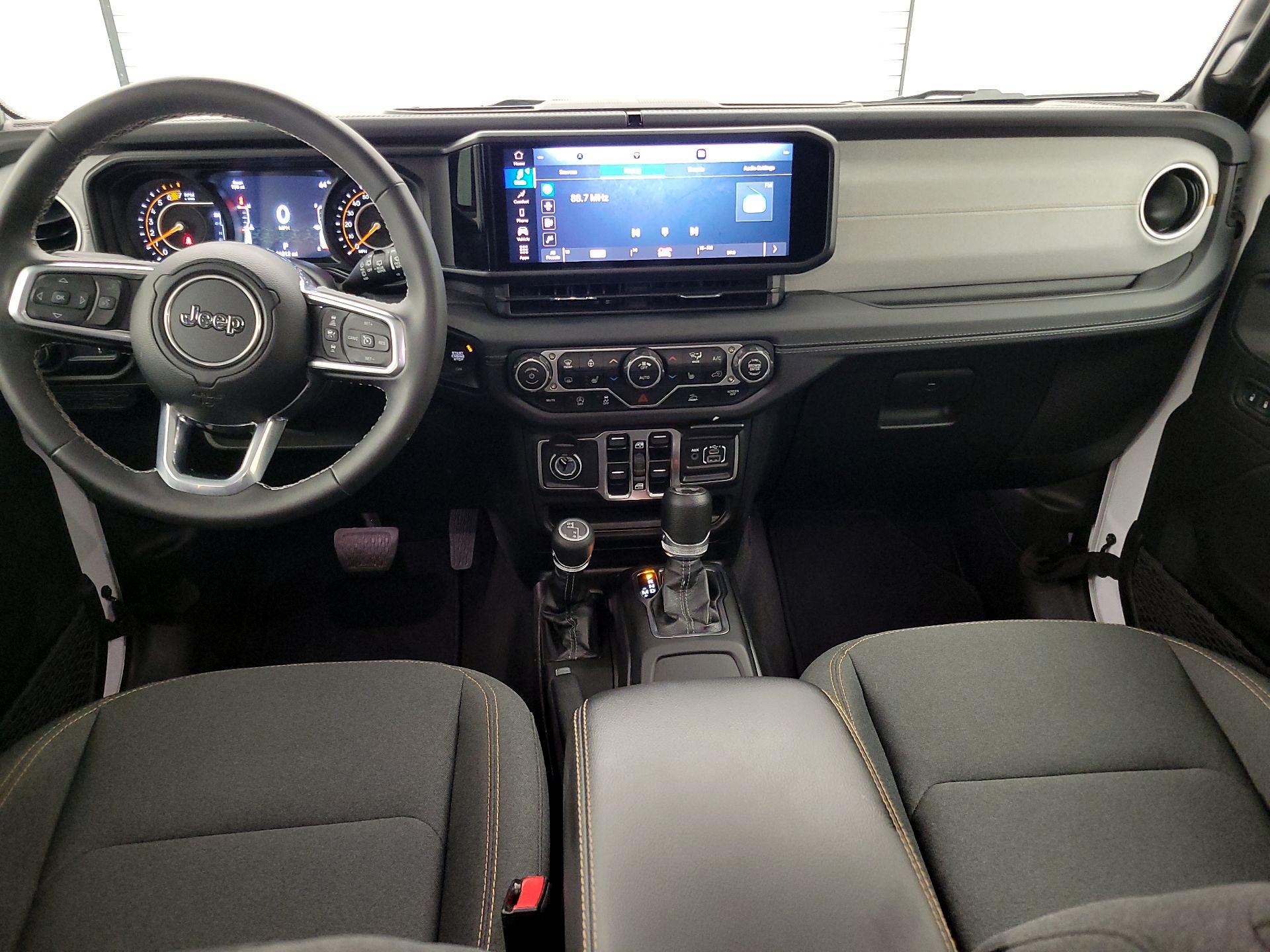 Thumbnail: 2025 Jeep Wrangler - 9