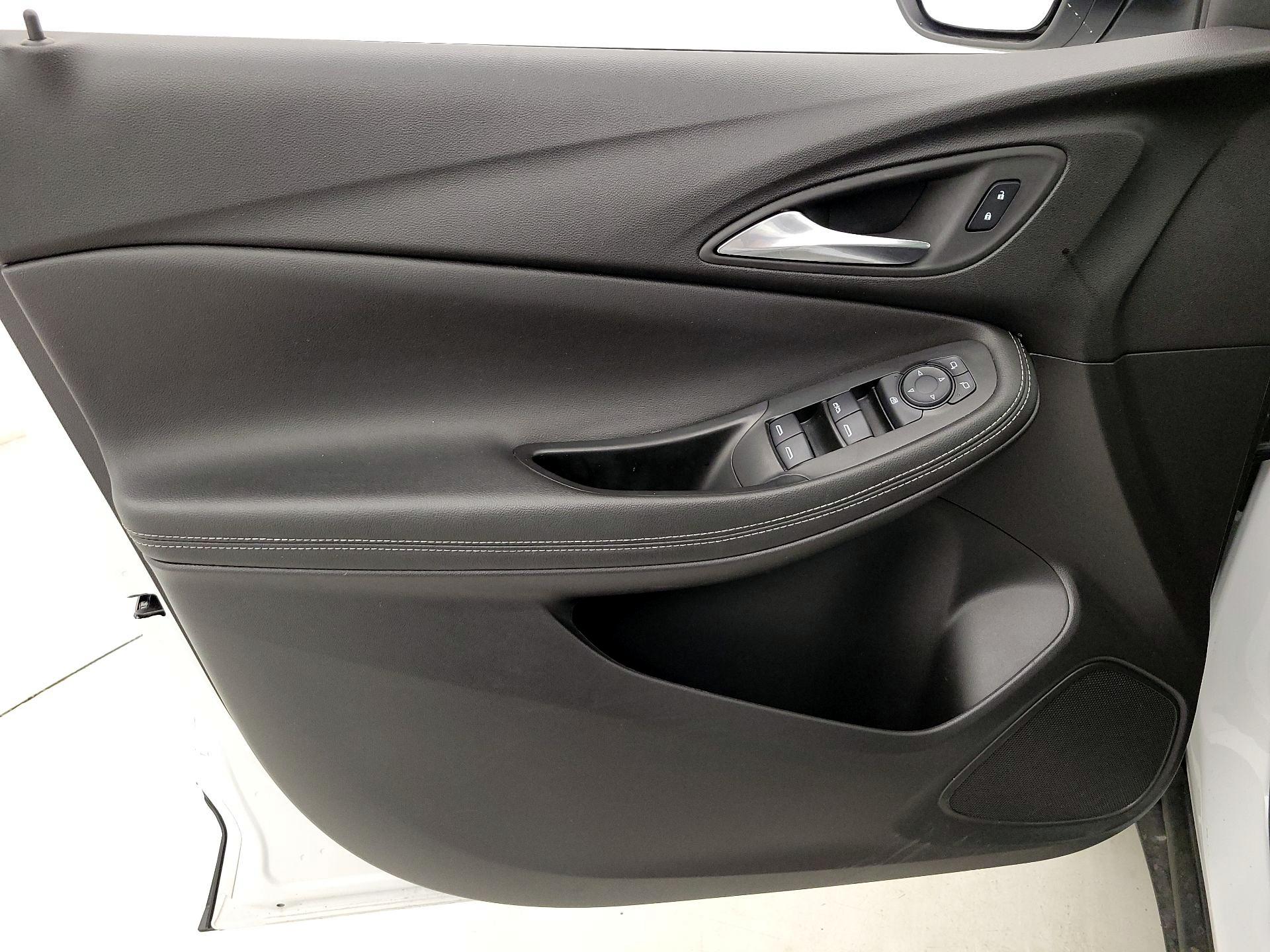 Thumbnail: 2025 Buick Encore GX - 12