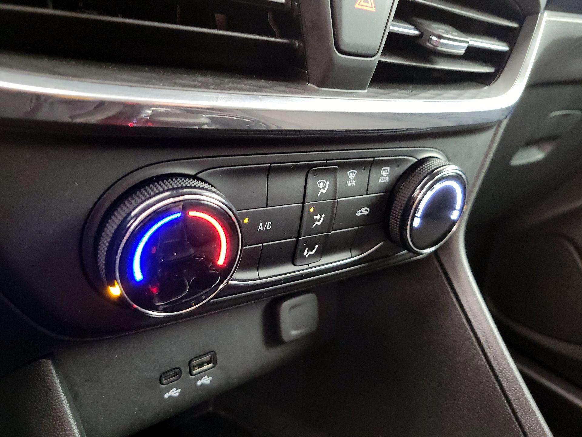 Thumbnail: 2025 Buick Encore GX - 16