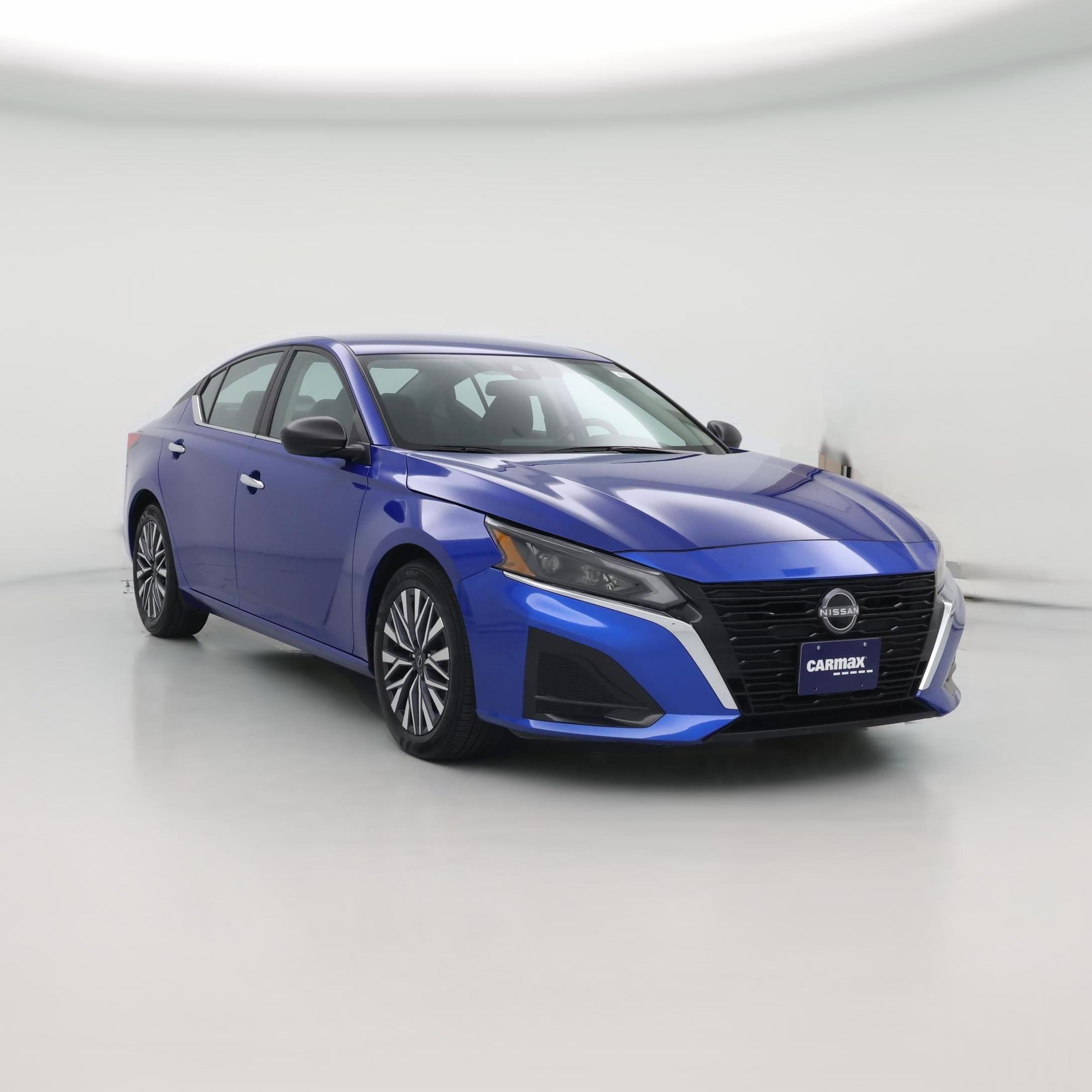 Thumbnail: 2025 Nissan Altima - 1