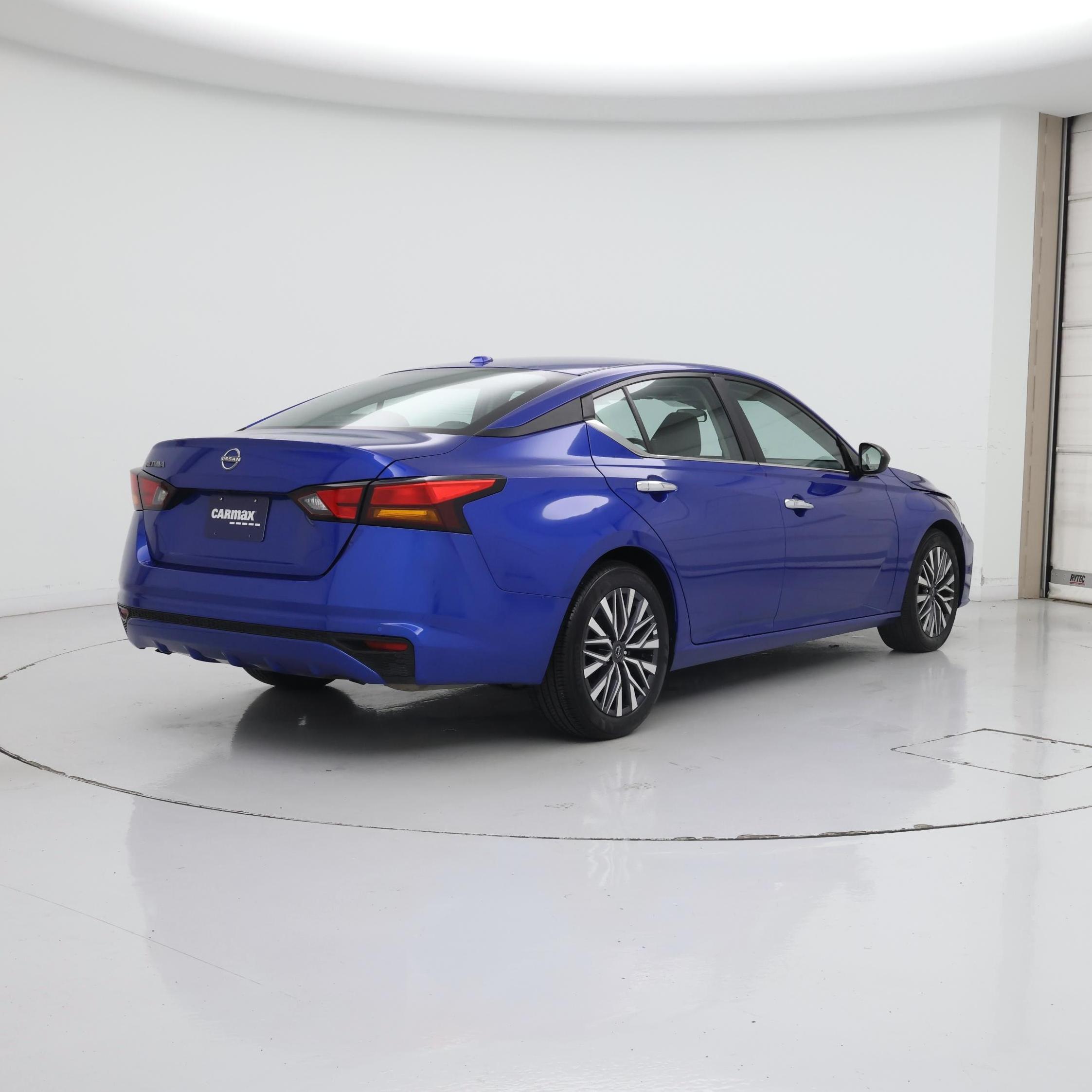 Thumbnail: 2025 Nissan Altima - 8