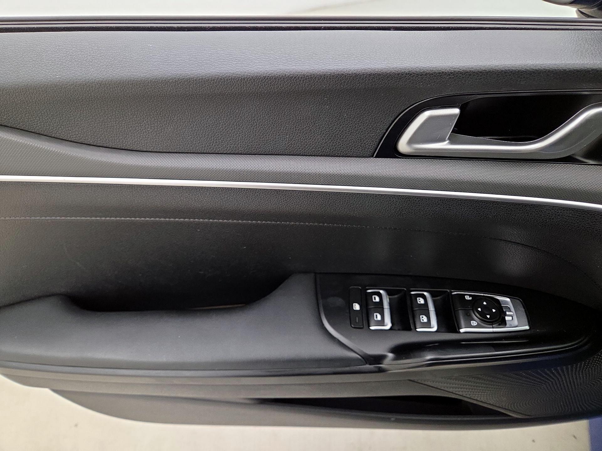 Thumbnail: 2021 Kia K5 - 12