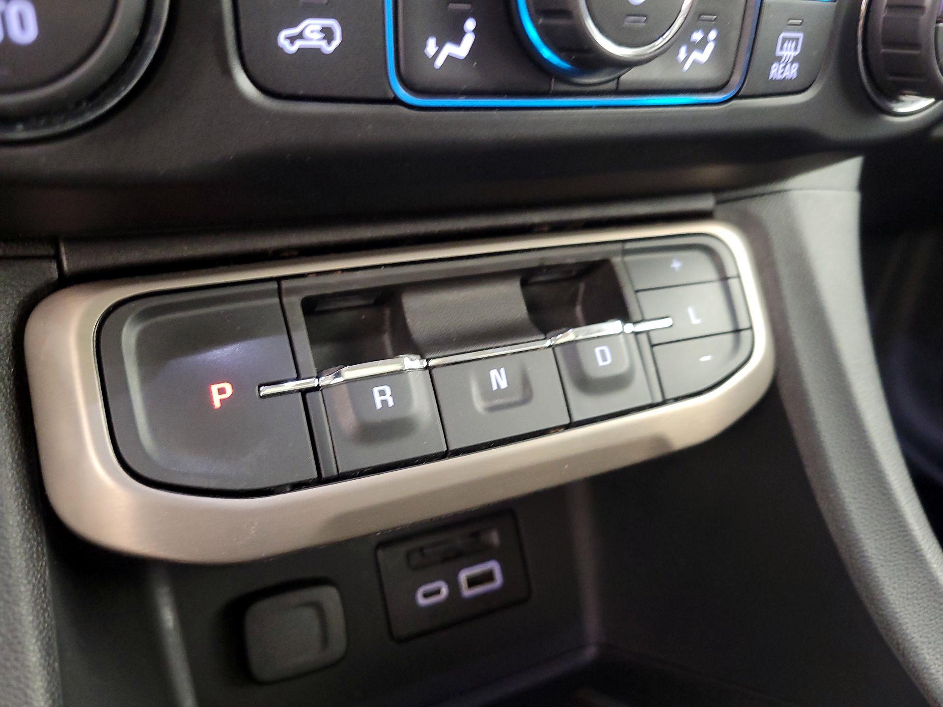 Thumbnail: 2021 GMC Acadia - 17