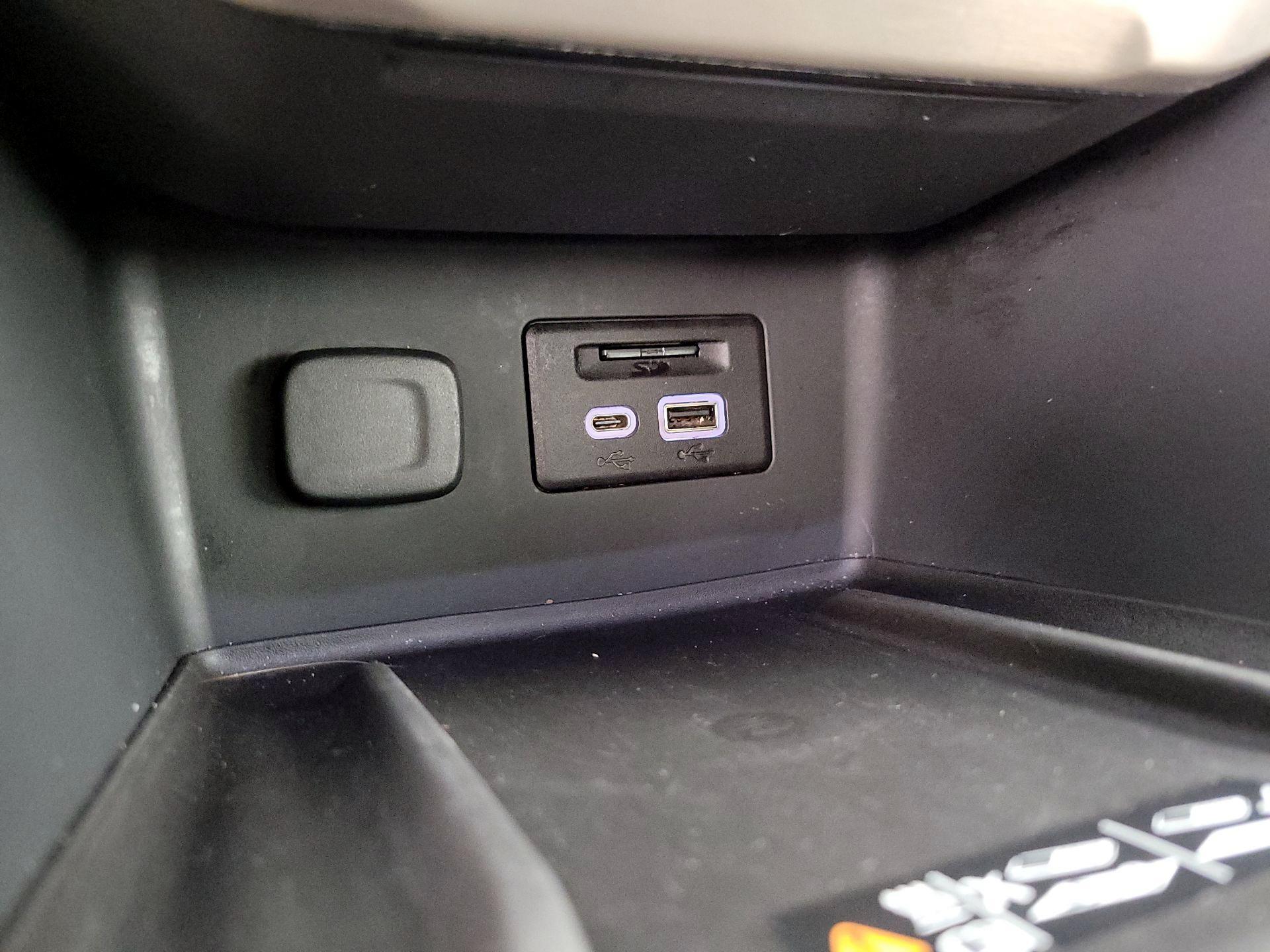 Thumbnail: 2021 GMC Acadia - 18