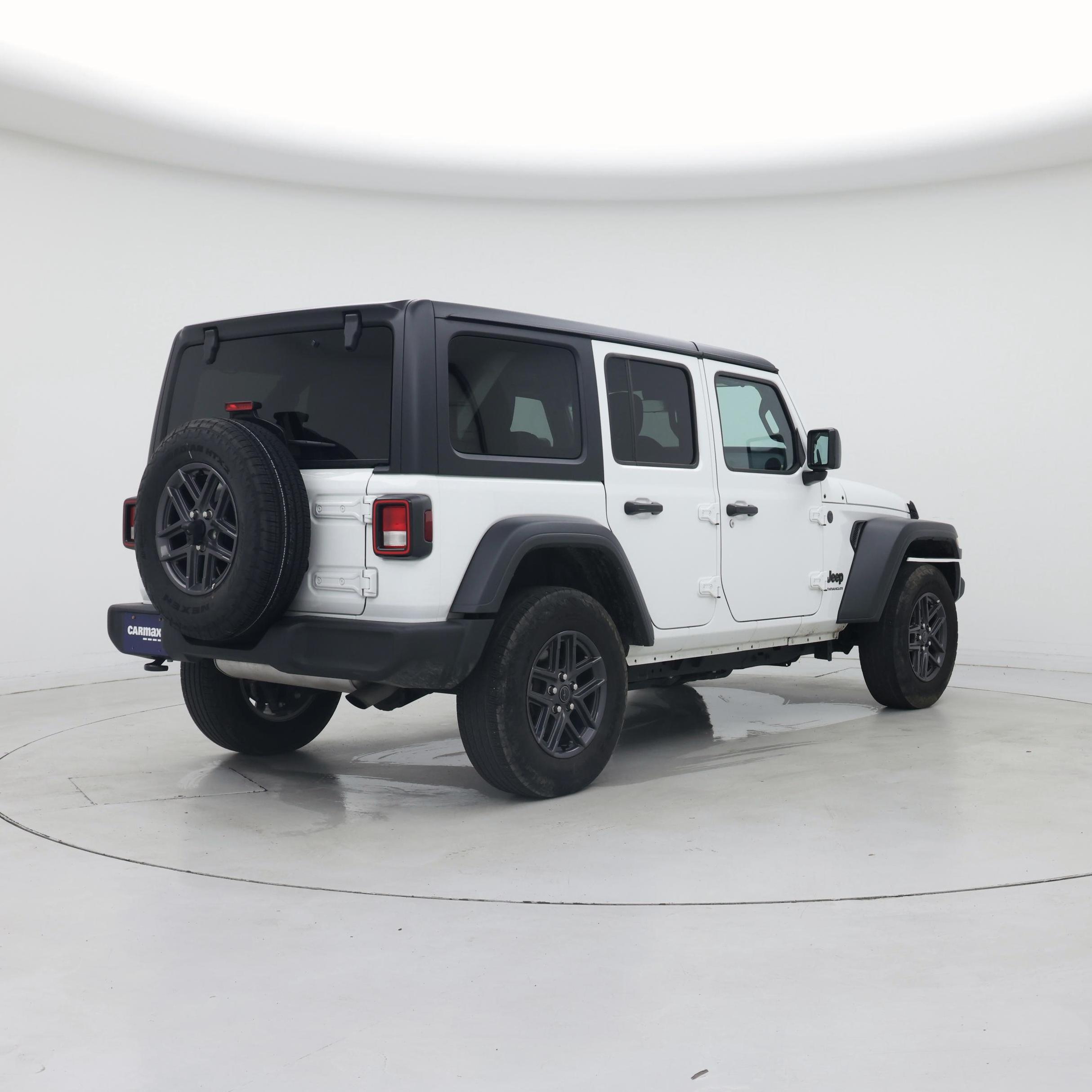 Thumbnail: 2025 Jeep Wrangler - 8