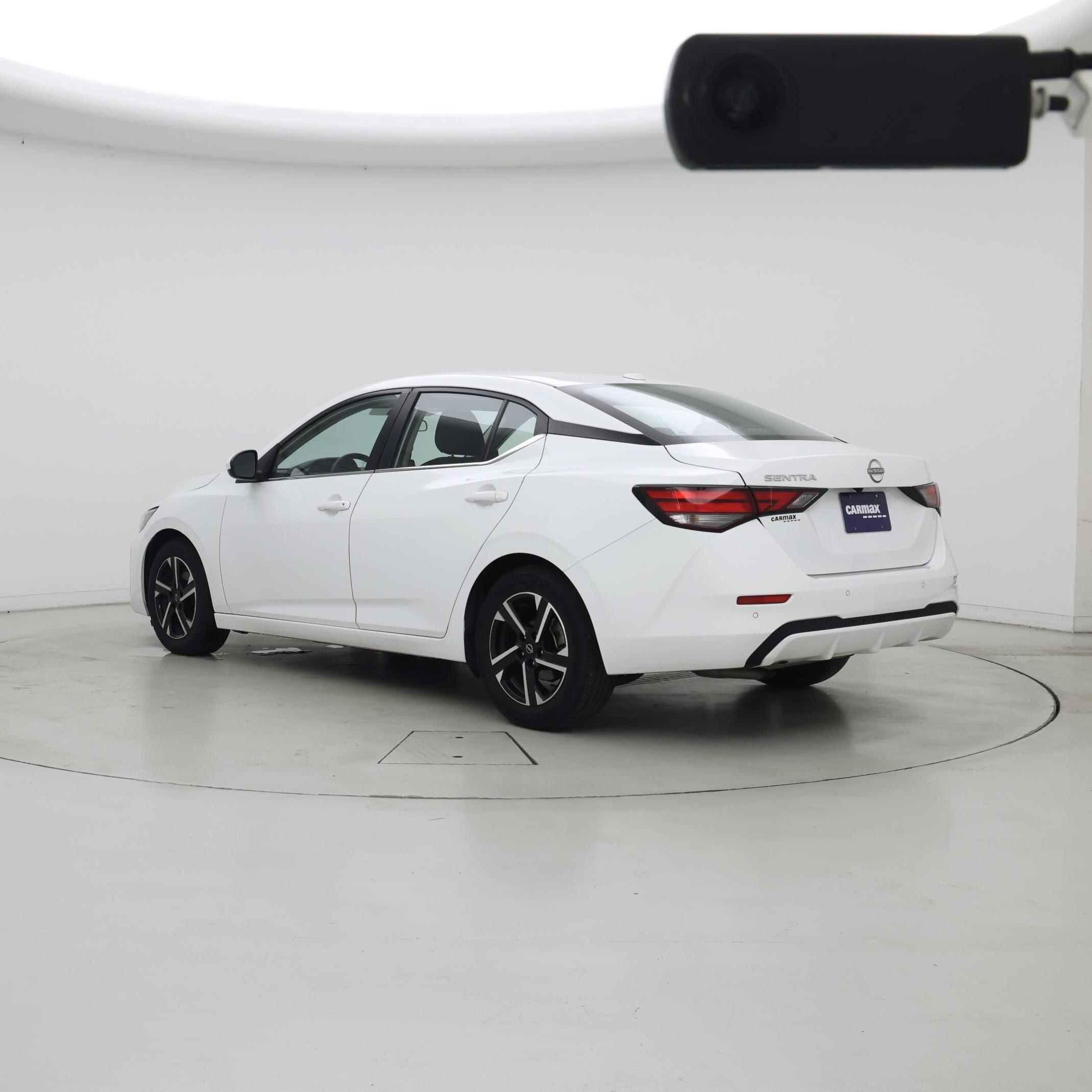 Thumbnail: 2025 Nissan Sentra - 2