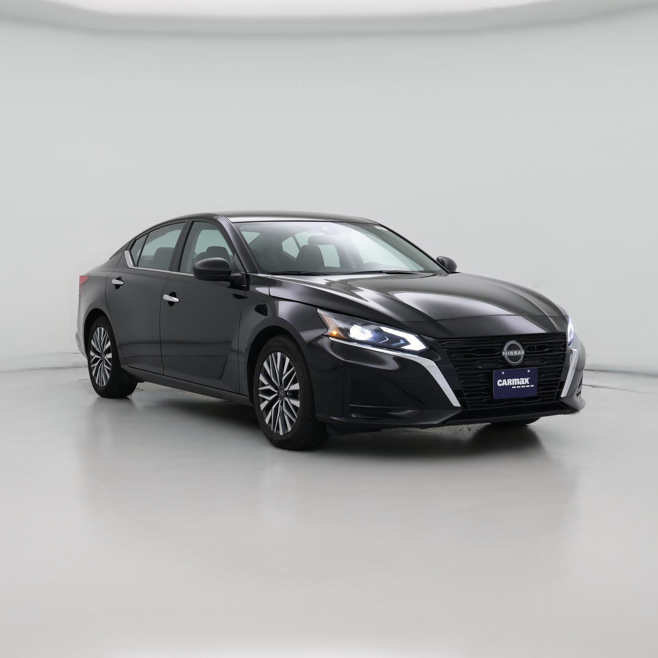 Thumbnail: 2025 Nissan Altima - 1