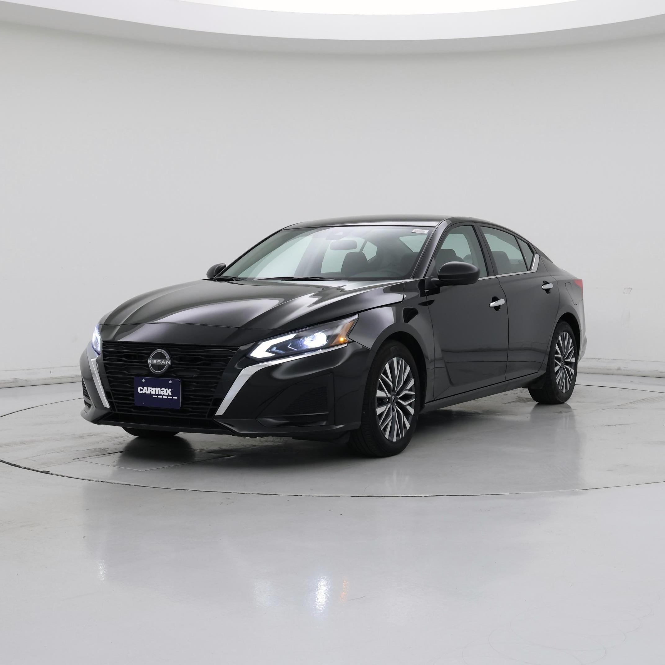 Thumbnail: 2025 Nissan Altima - 4