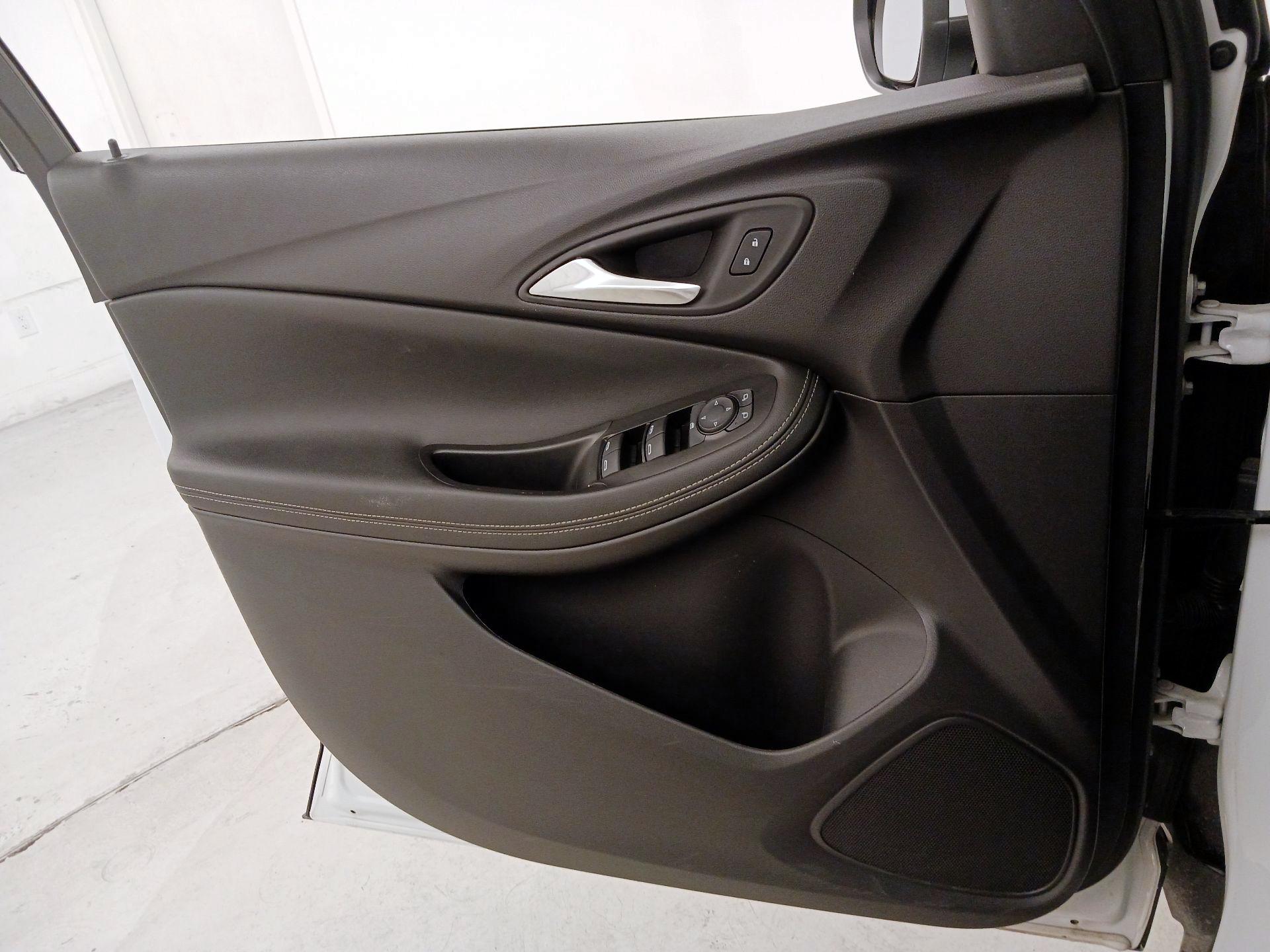 Thumbnail: 2025 Buick Encore GX - 12