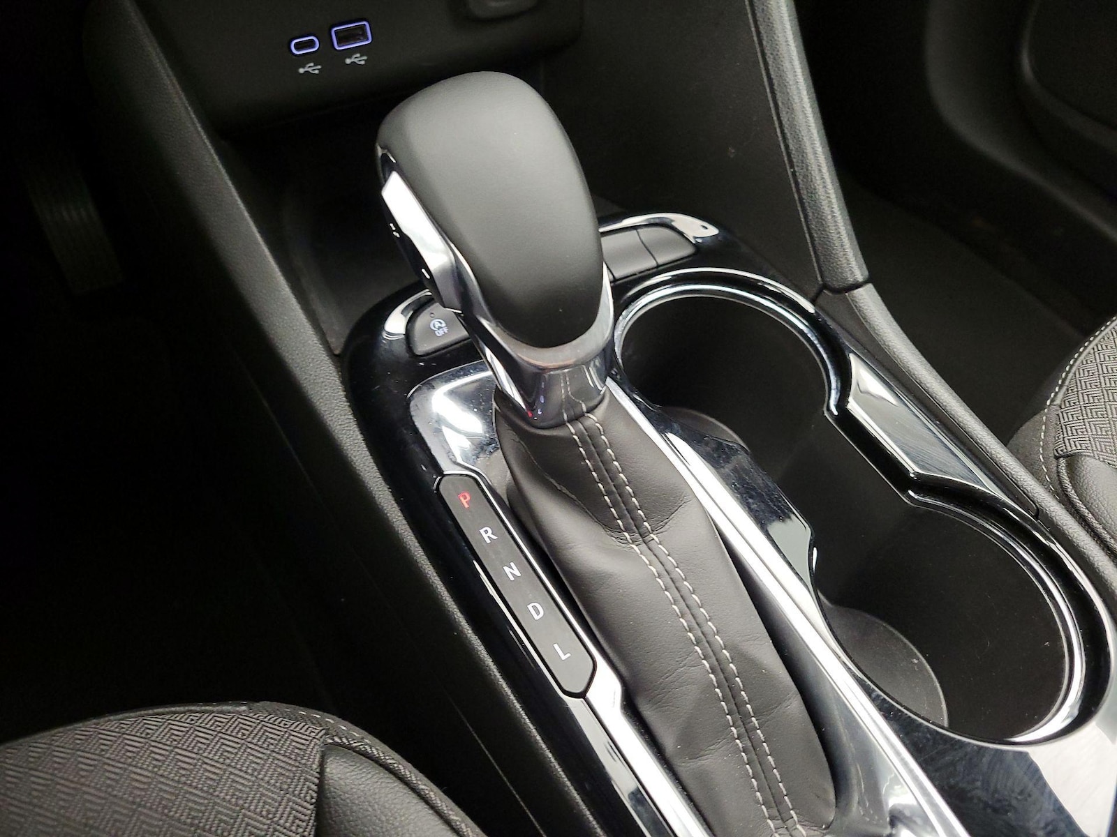 2025 Buick Encore GX Preferred - Photo 18