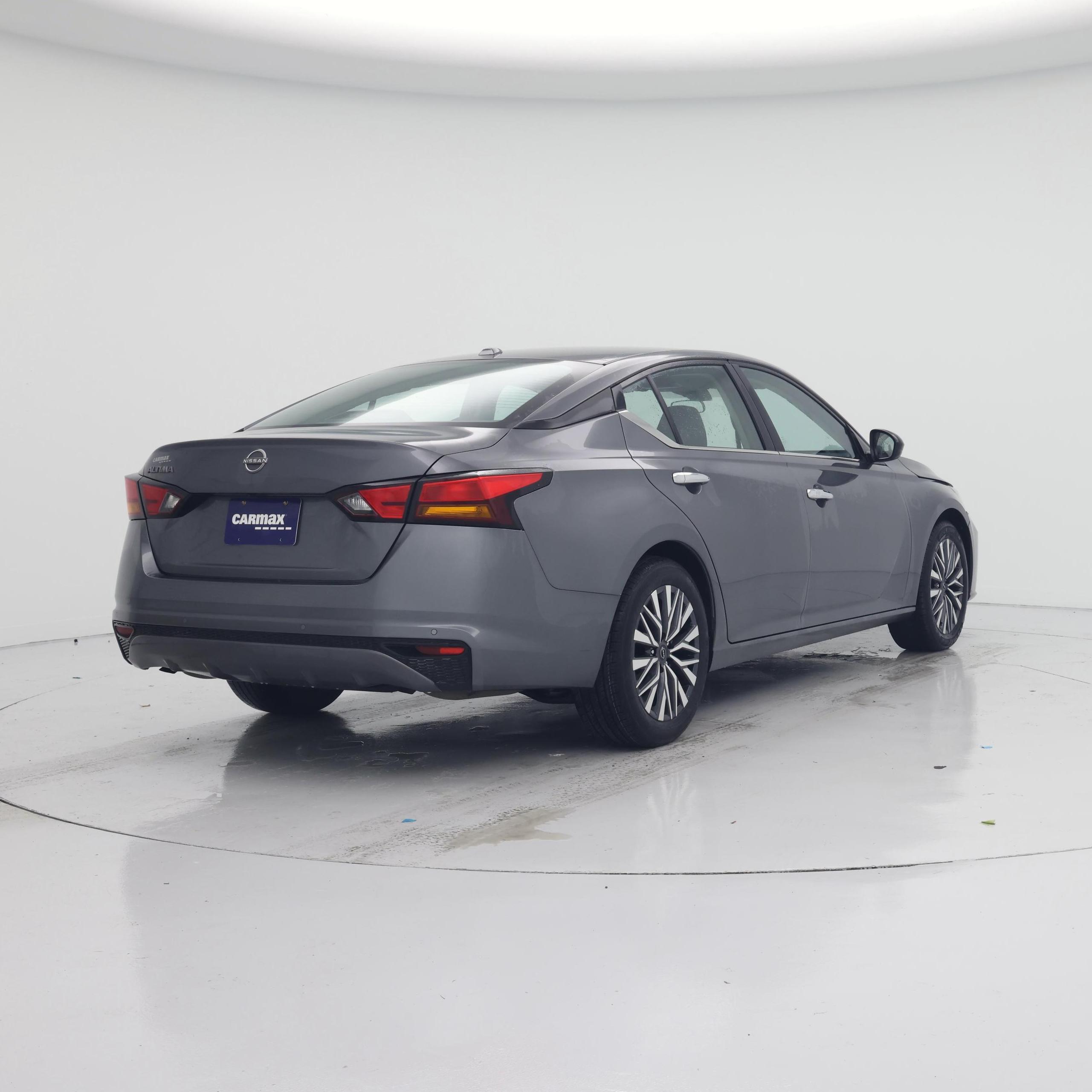 Thumbnail: 2025 Nissan Altima - 8