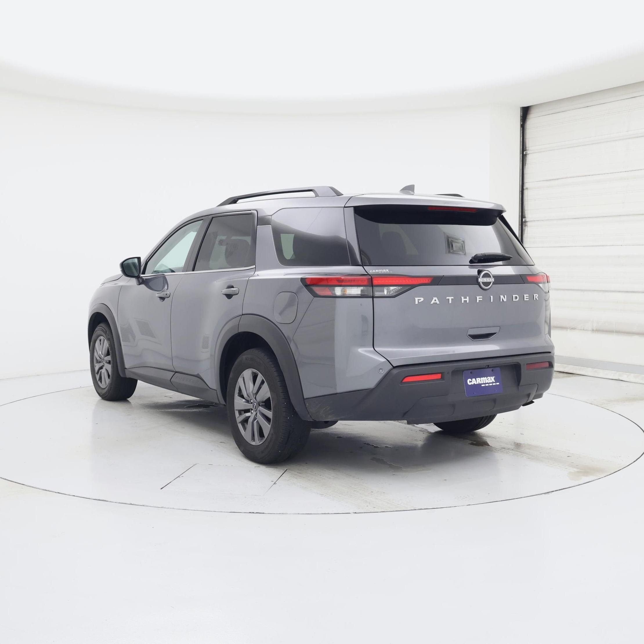 Thumbnail: 2025 Nissan Pathfinder - 2