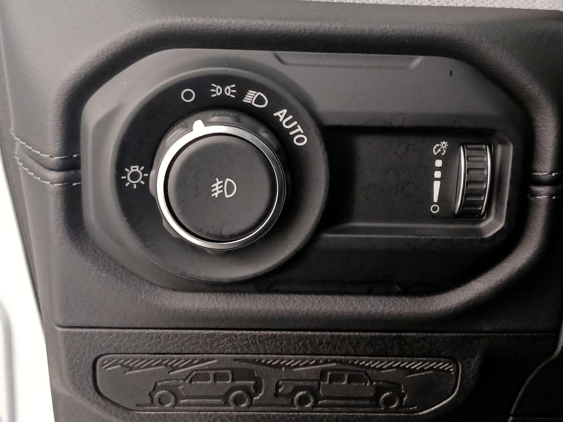 Thumbnail: 2025 Jeep Wrangler - 13