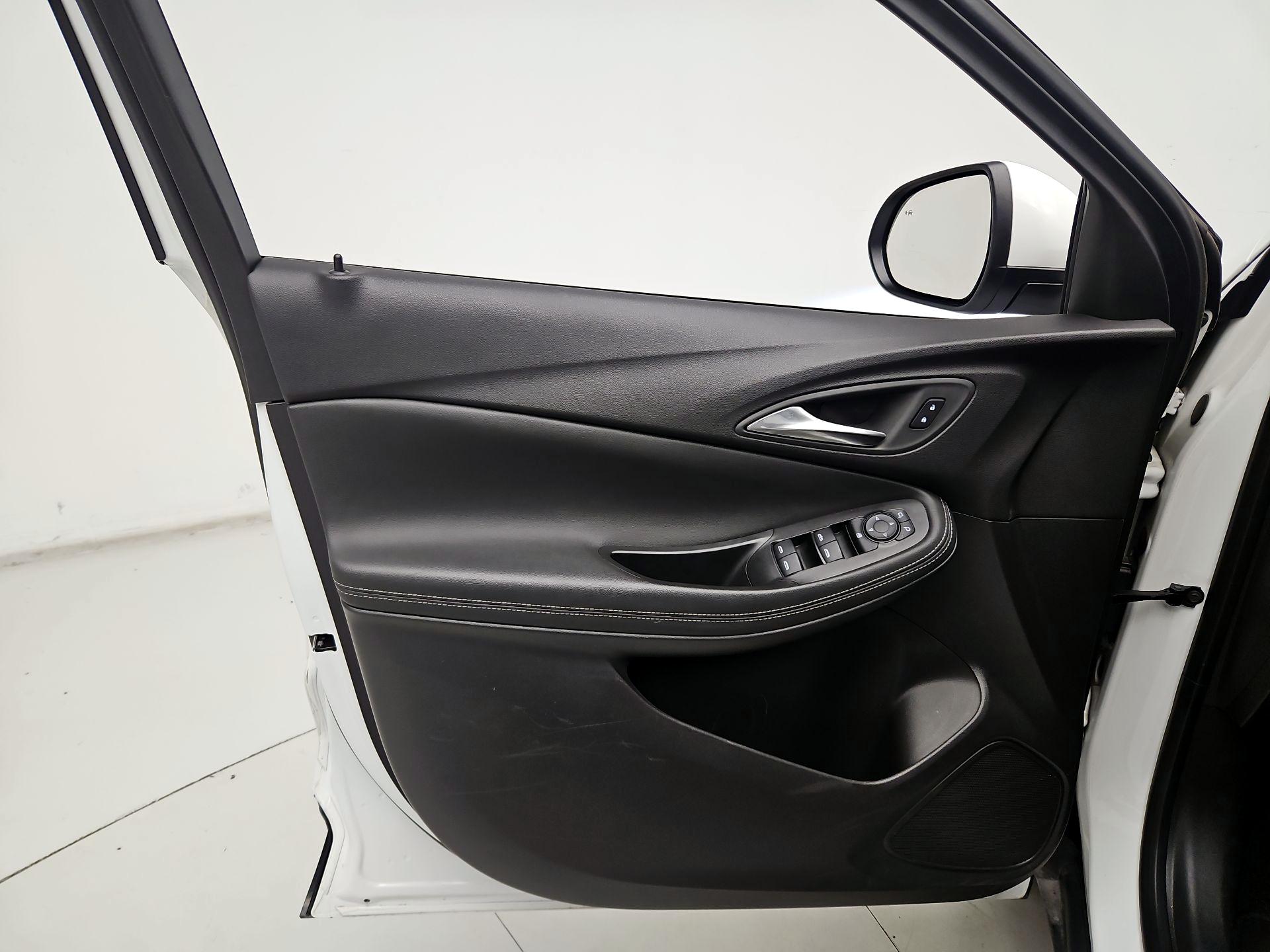 Thumbnail: 2025 Buick Encore GX - 12