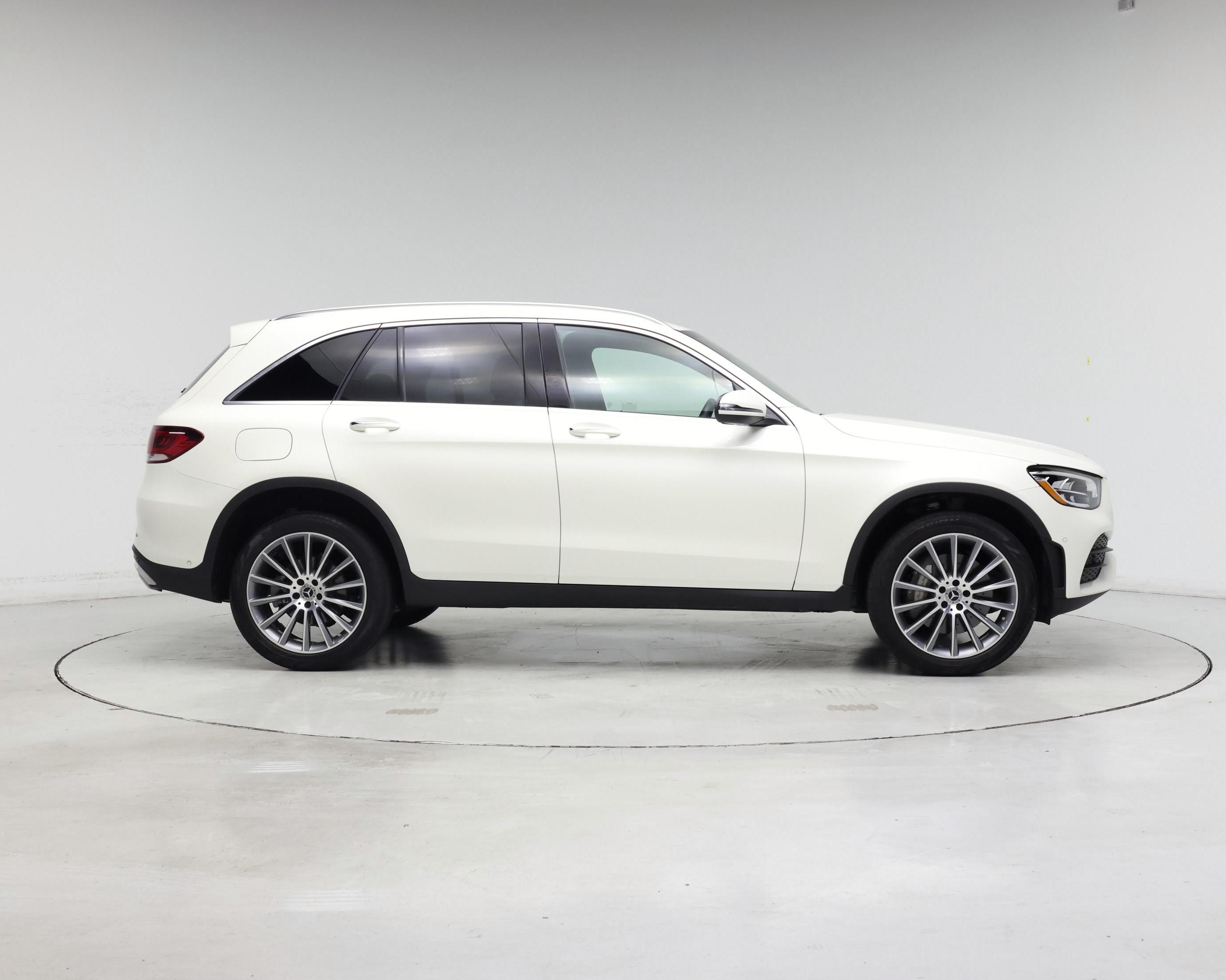 Thumbnail: 2022 Mercedes-Benz GLC - 7