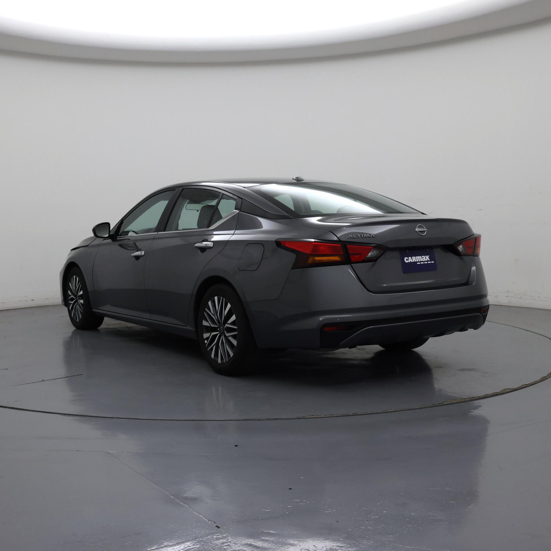 Thumbnail: 2025 Nissan Altima - 2