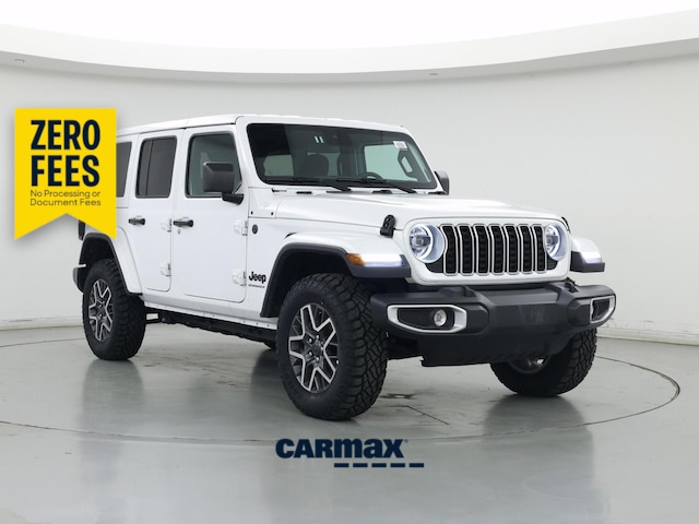 White 2025 Jeep Wrangler Sahara 4-Door 4WD SUV / Crossover Four-Wheel Drive Automatic