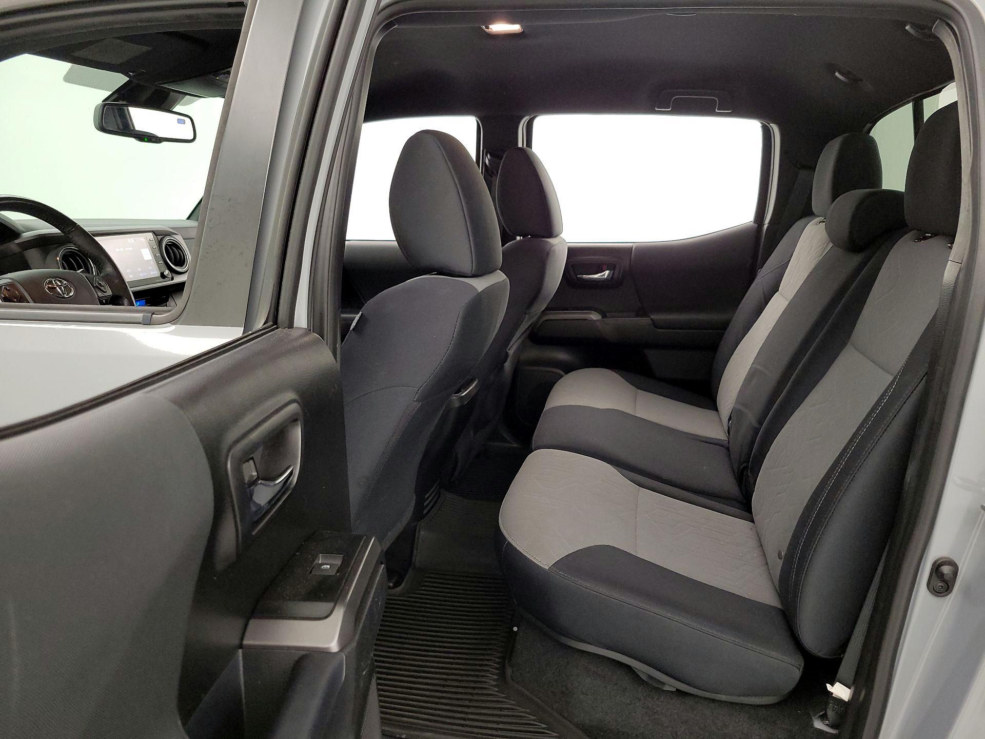 Thumbnail: 2021 Toyota Tacoma - 19
