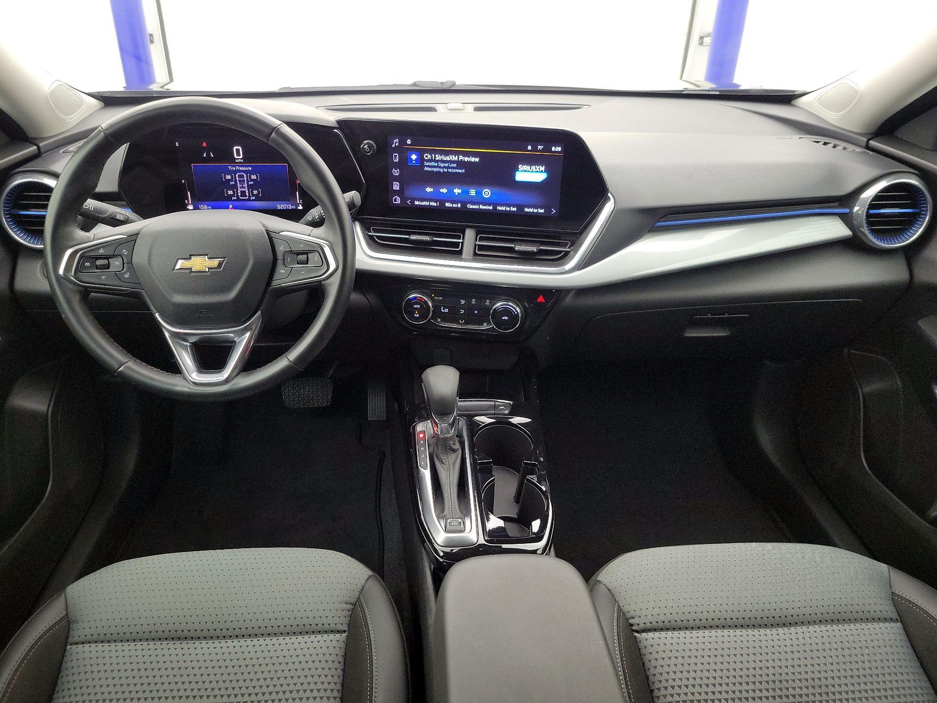 Thumbnail: 2024 Chevrolet Trax - 9