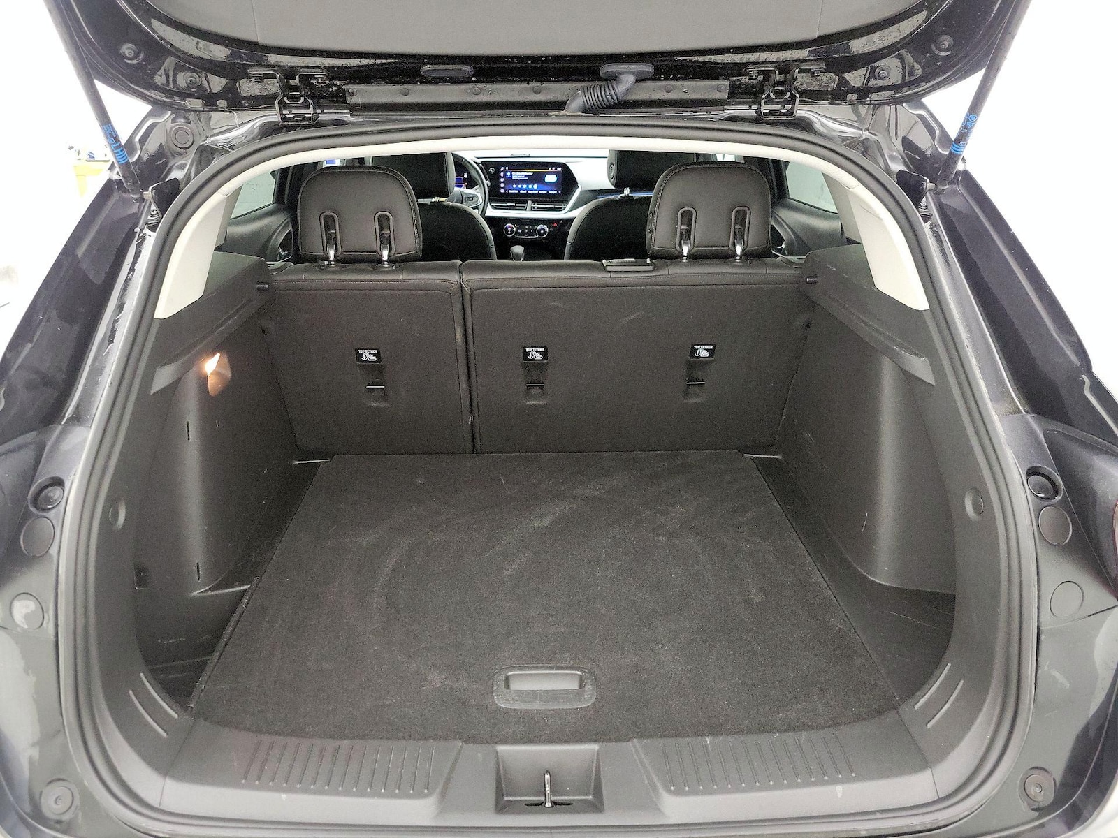 2024 Chevrolet Trax LT - Photo 20