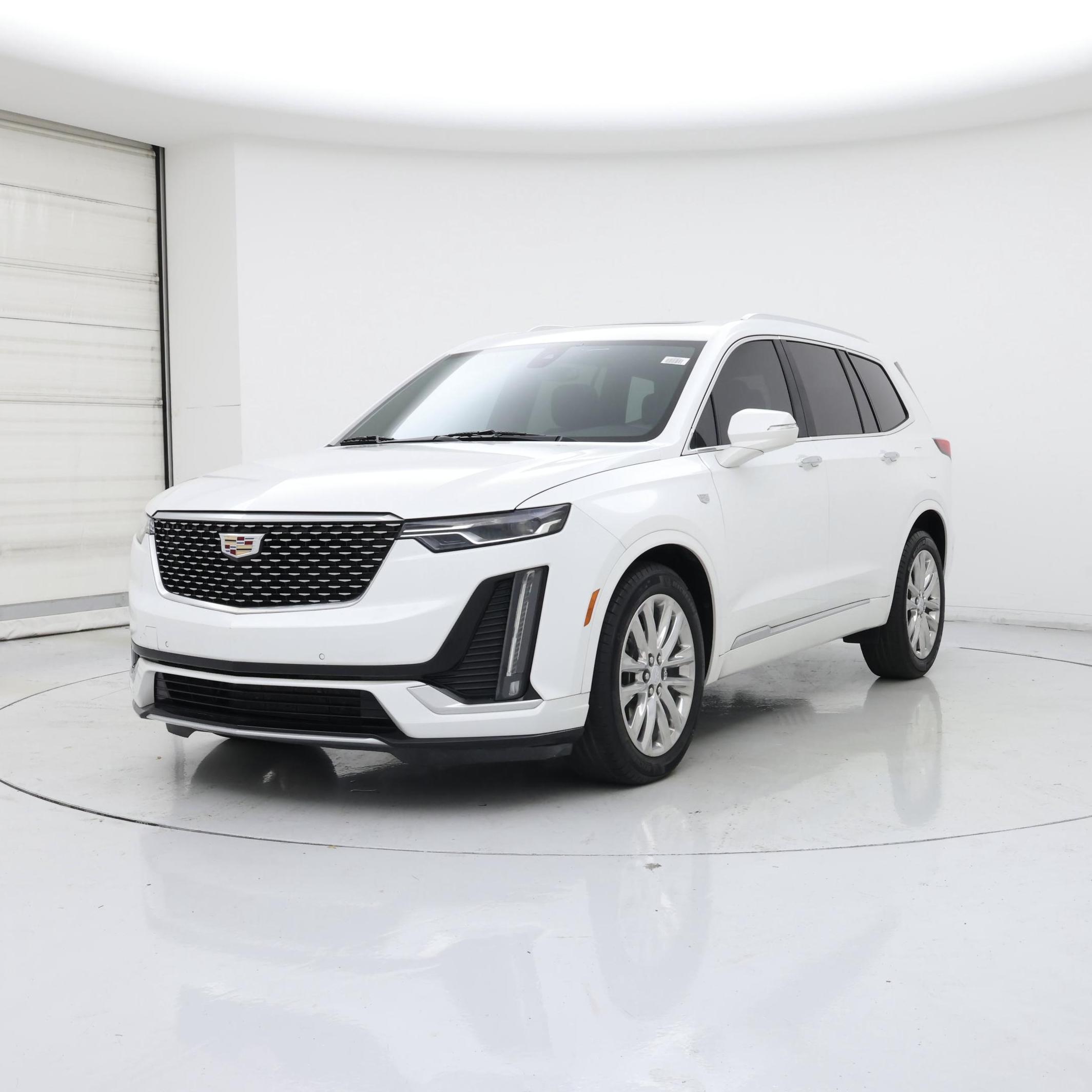 Thumbnail: 2021 Cadillac XT6 - 4
