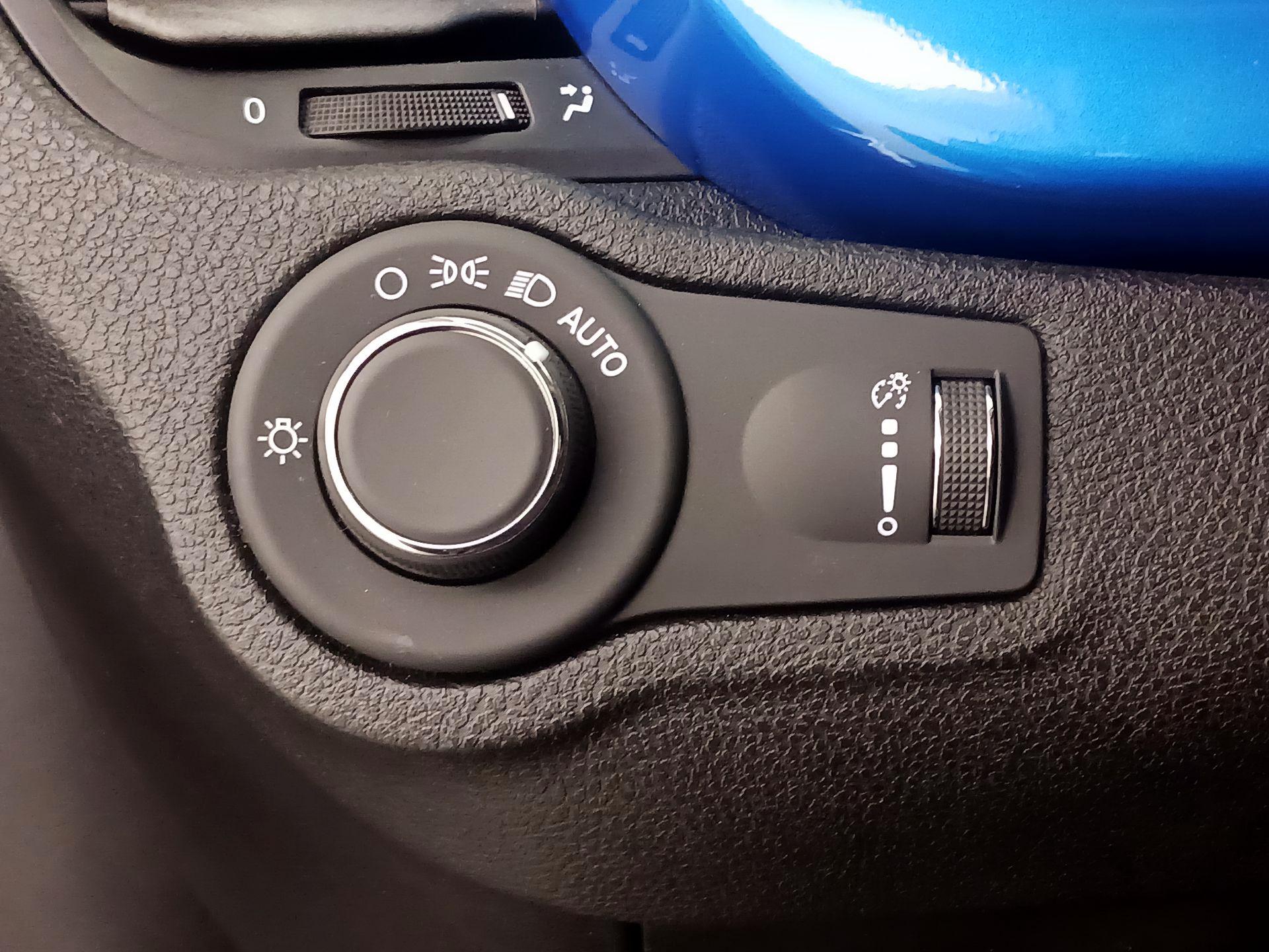 Thumbnail: 2020 Fiat 500X - 13