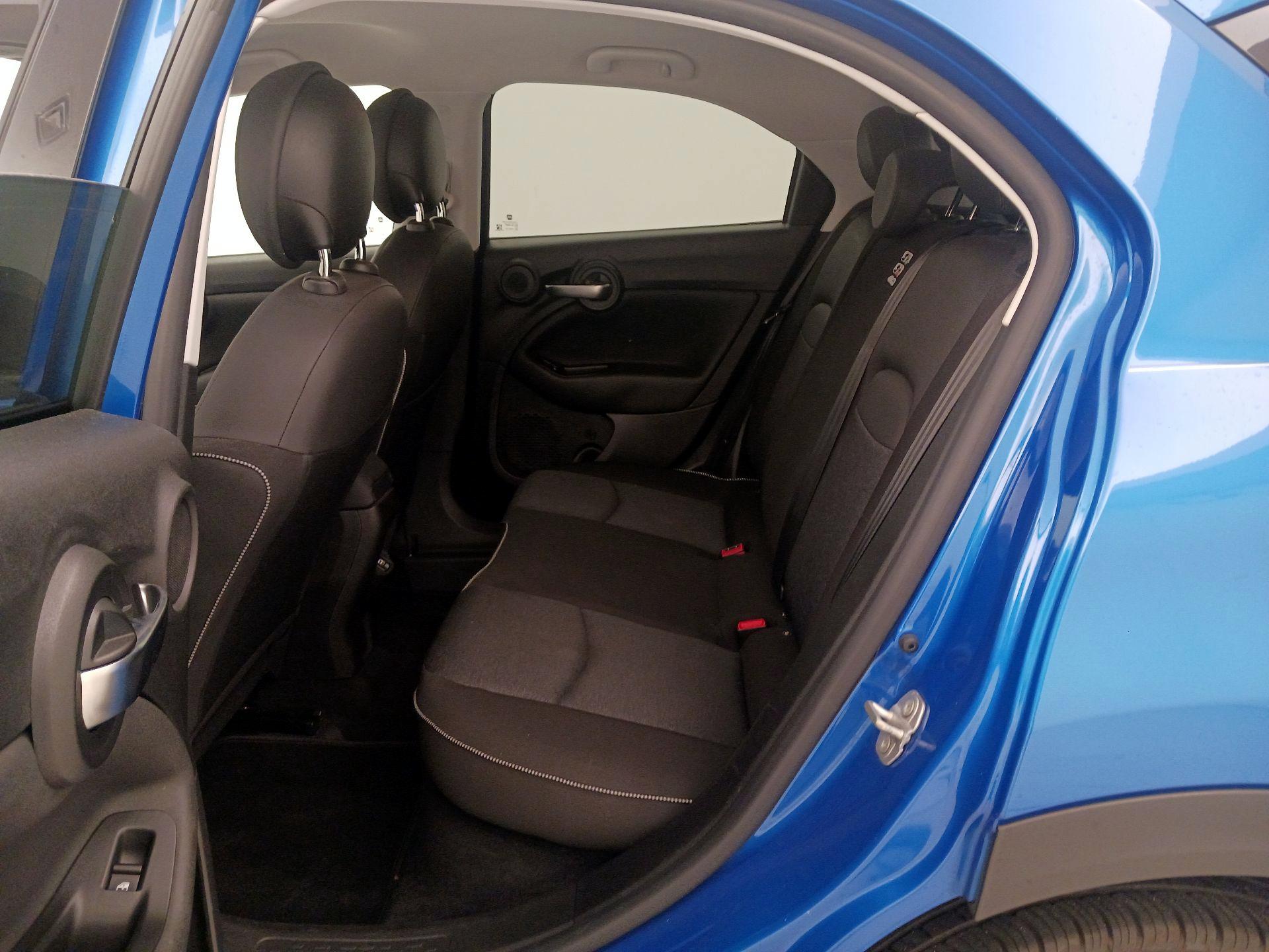 Thumbnail: 2020 Fiat 500X - 19