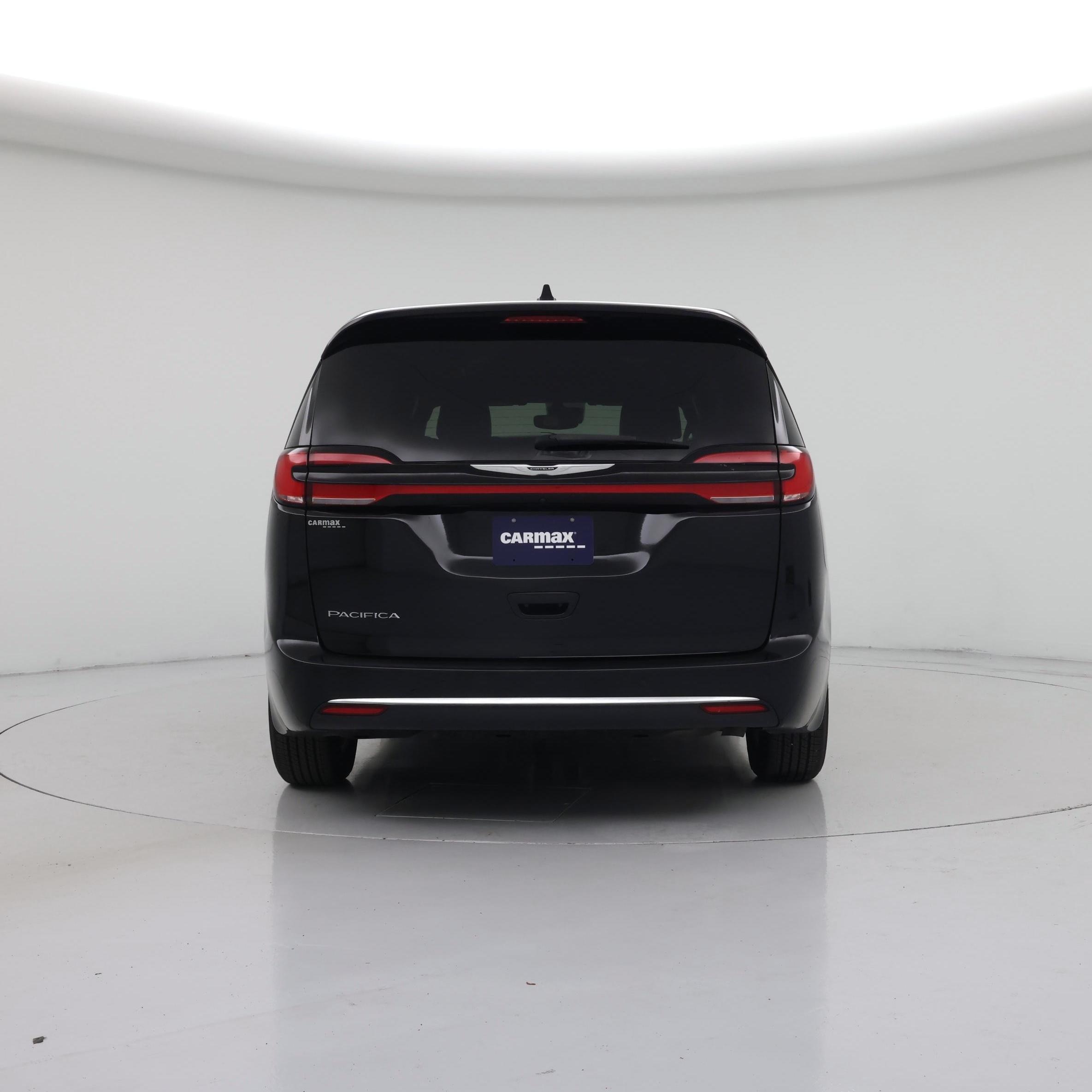 Thumbnail: 2025 Chrysler Pacifica - 6