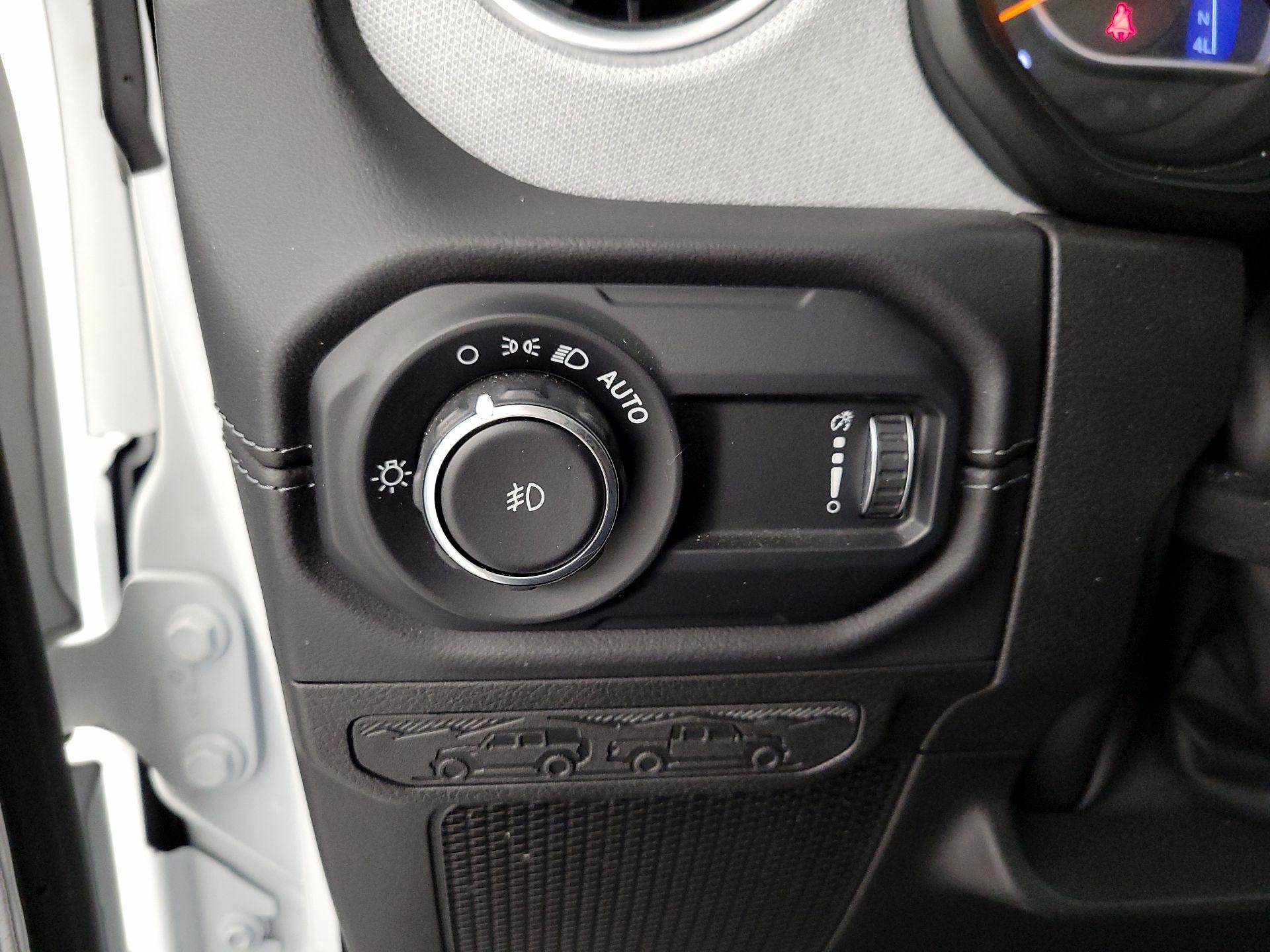 Thumbnail: 2025 Jeep Wrangler - 13