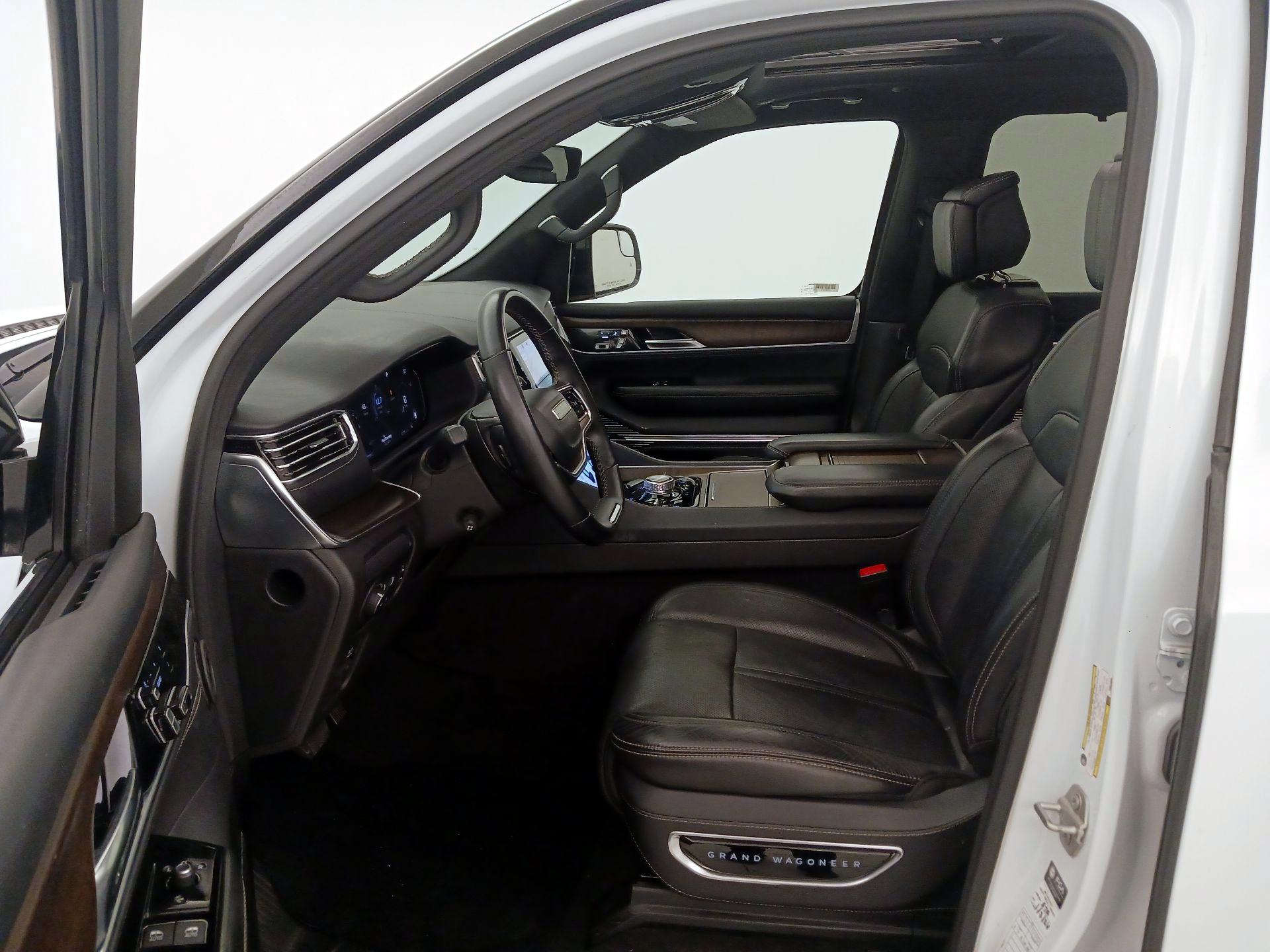 Thumbnail: 2023 Jeep Grand Wagoneer - 11