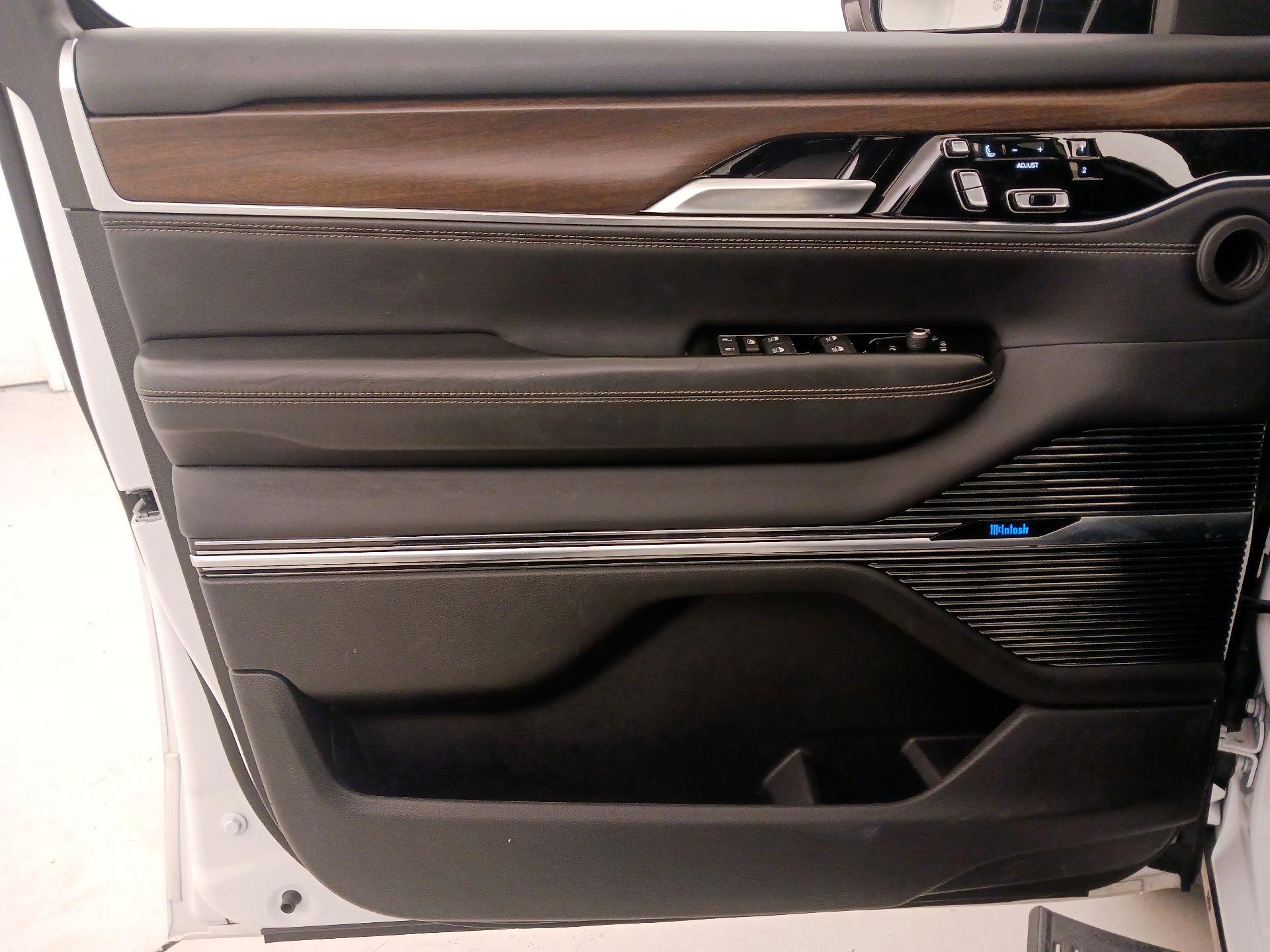 Thumbnail: 2023 Jeep Grand Wagoneer - 12