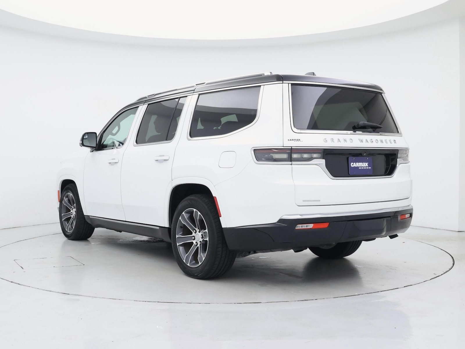 2023 Jeep Grand Wagoneer Series I - Photo 3