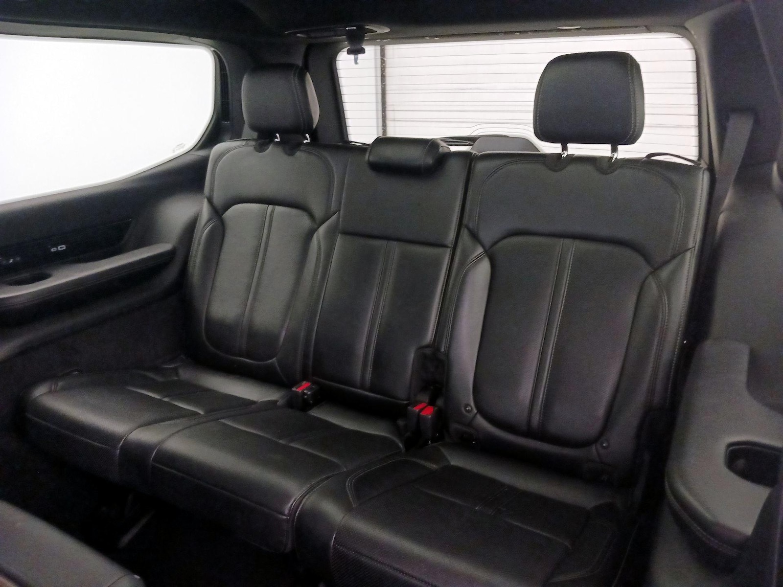 2023 Jeep Grand Wagoneer Series I - Photo 23