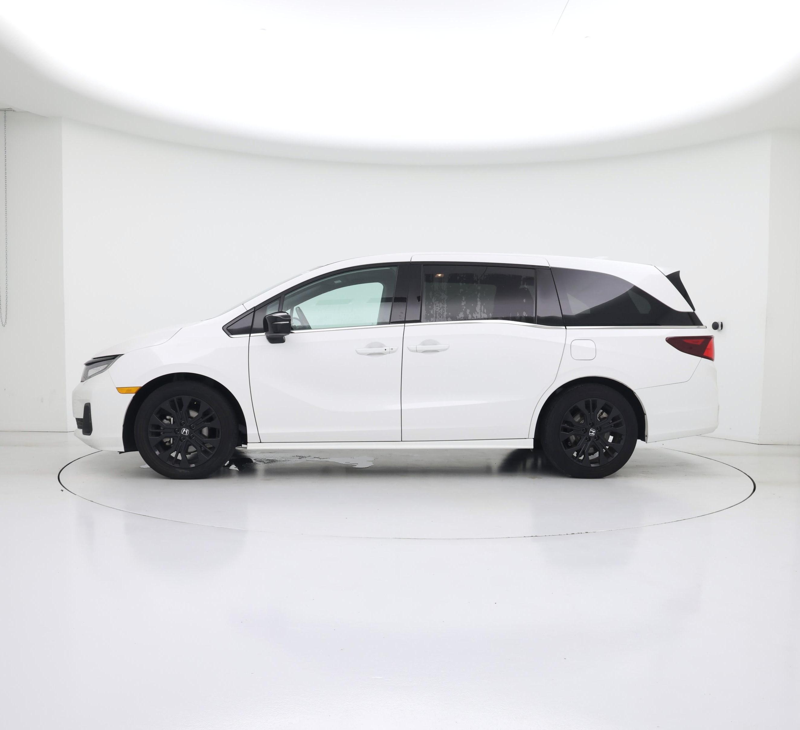 Thumbnail: 2025 Honda Odyssey - 3