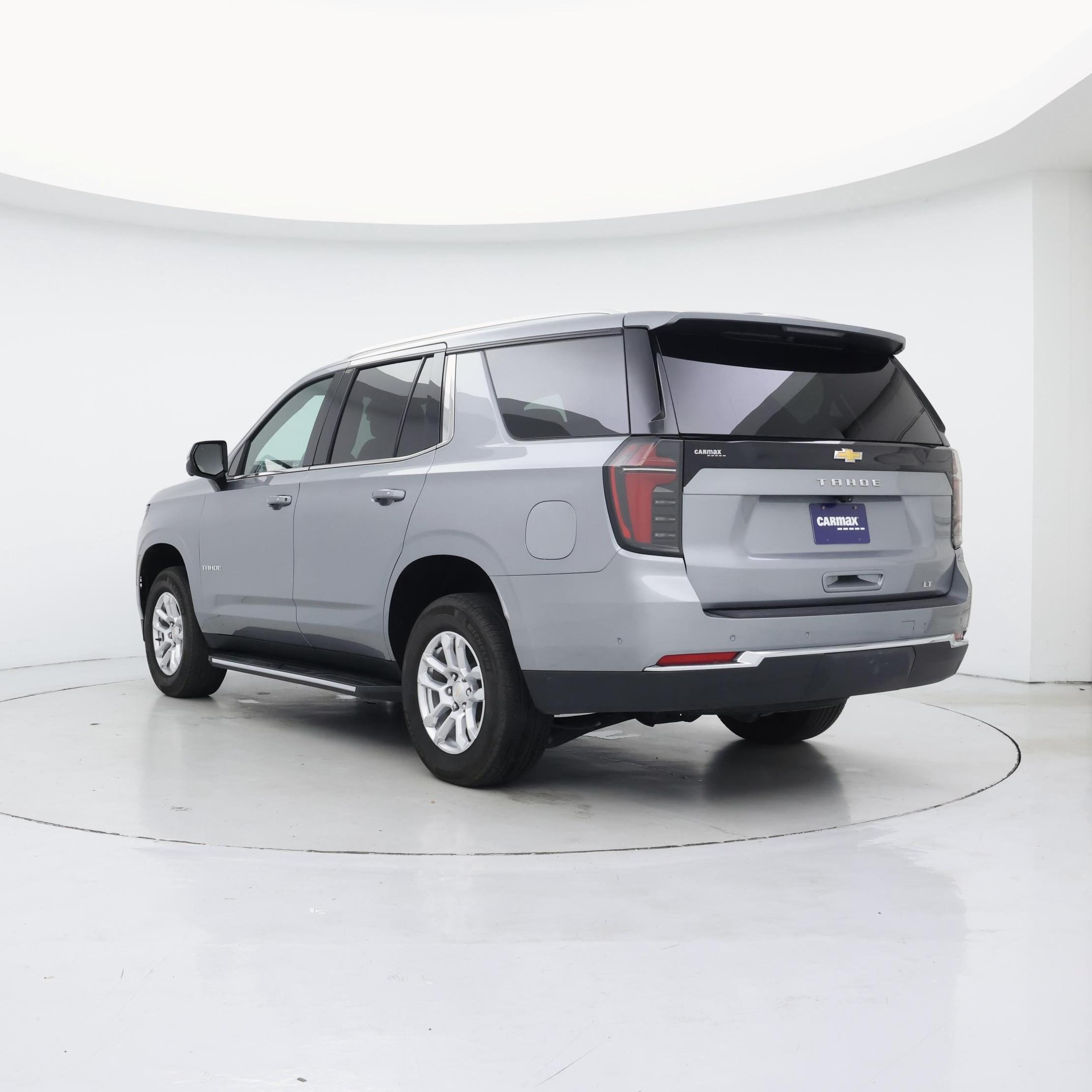 Thumbnail: 2025 Chevrolet Tahoe - 2