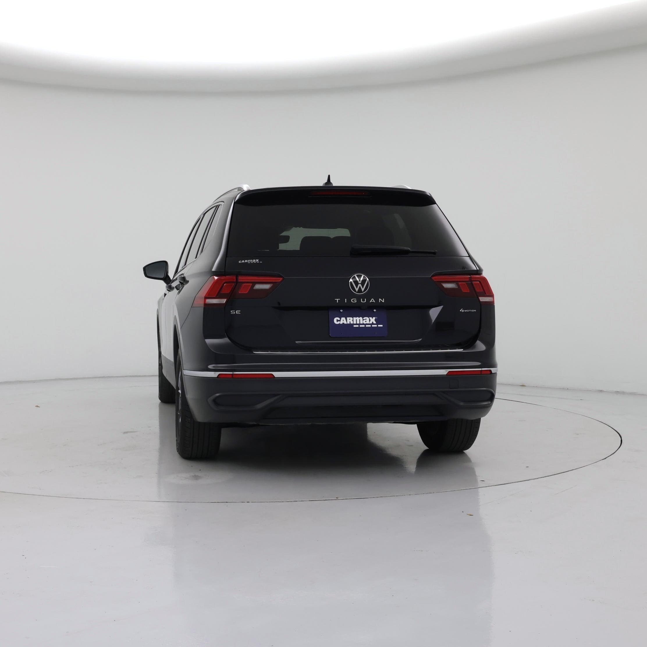 Thumbnail: 2022 Volkswagen Tiguan - 6