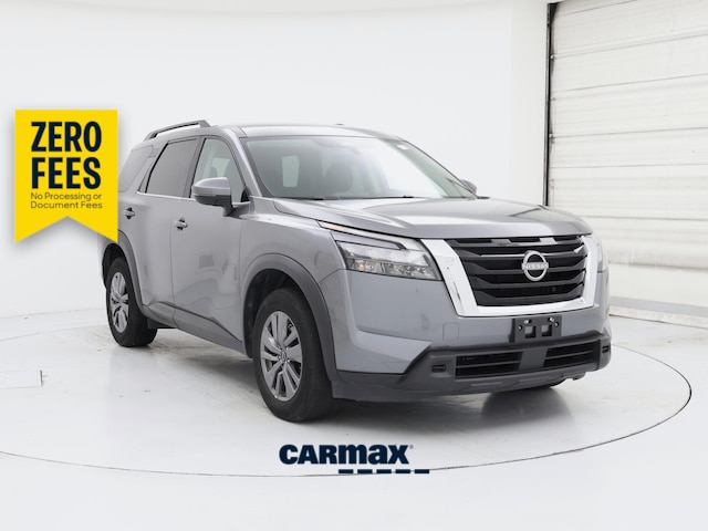 Silver 2025 Nissan Pathfinder SV FWD SUV / Crossover Front-Wheel Drive Automatic