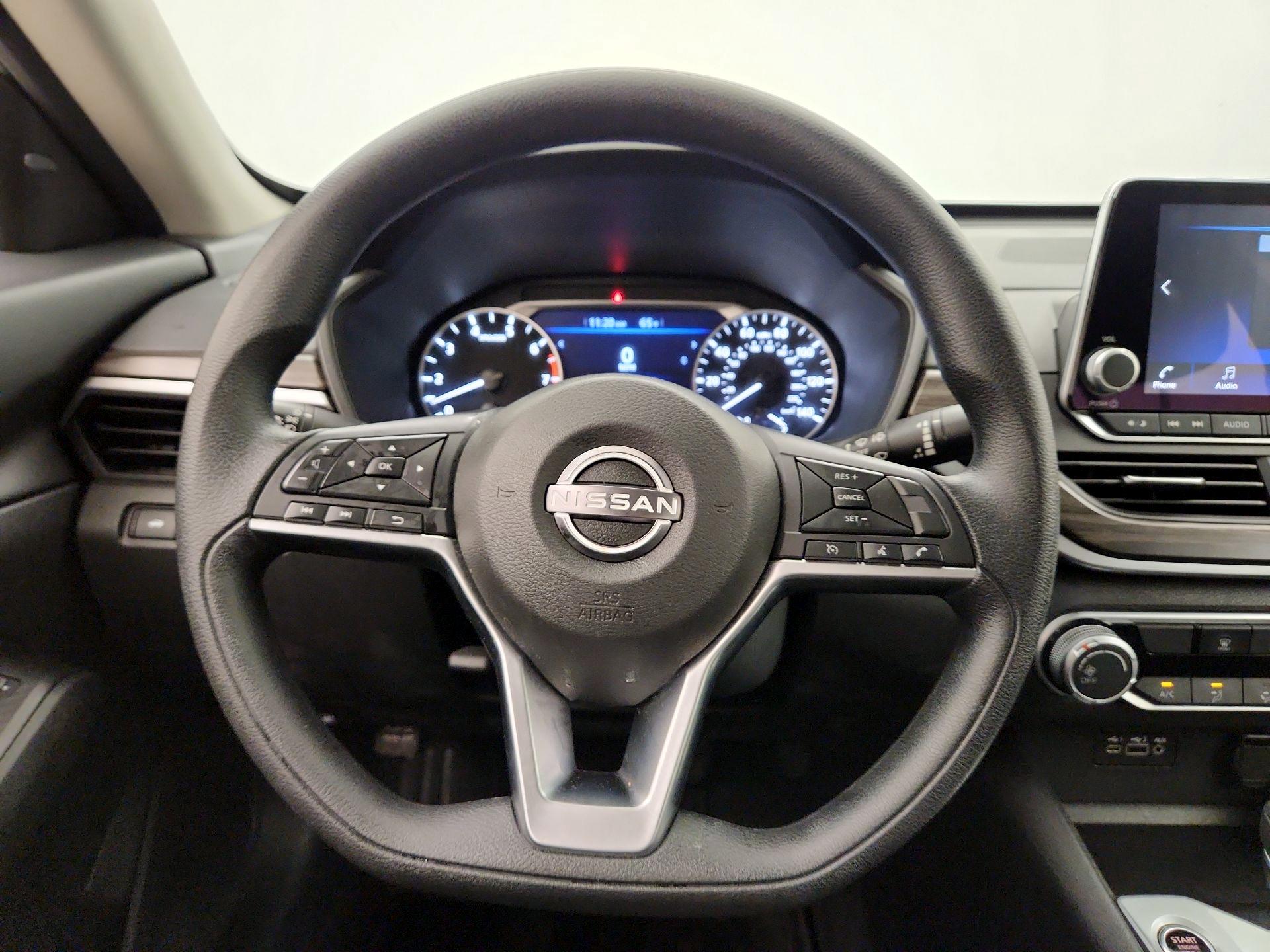 Thumbnail: 2025 Nissan Altima - 10