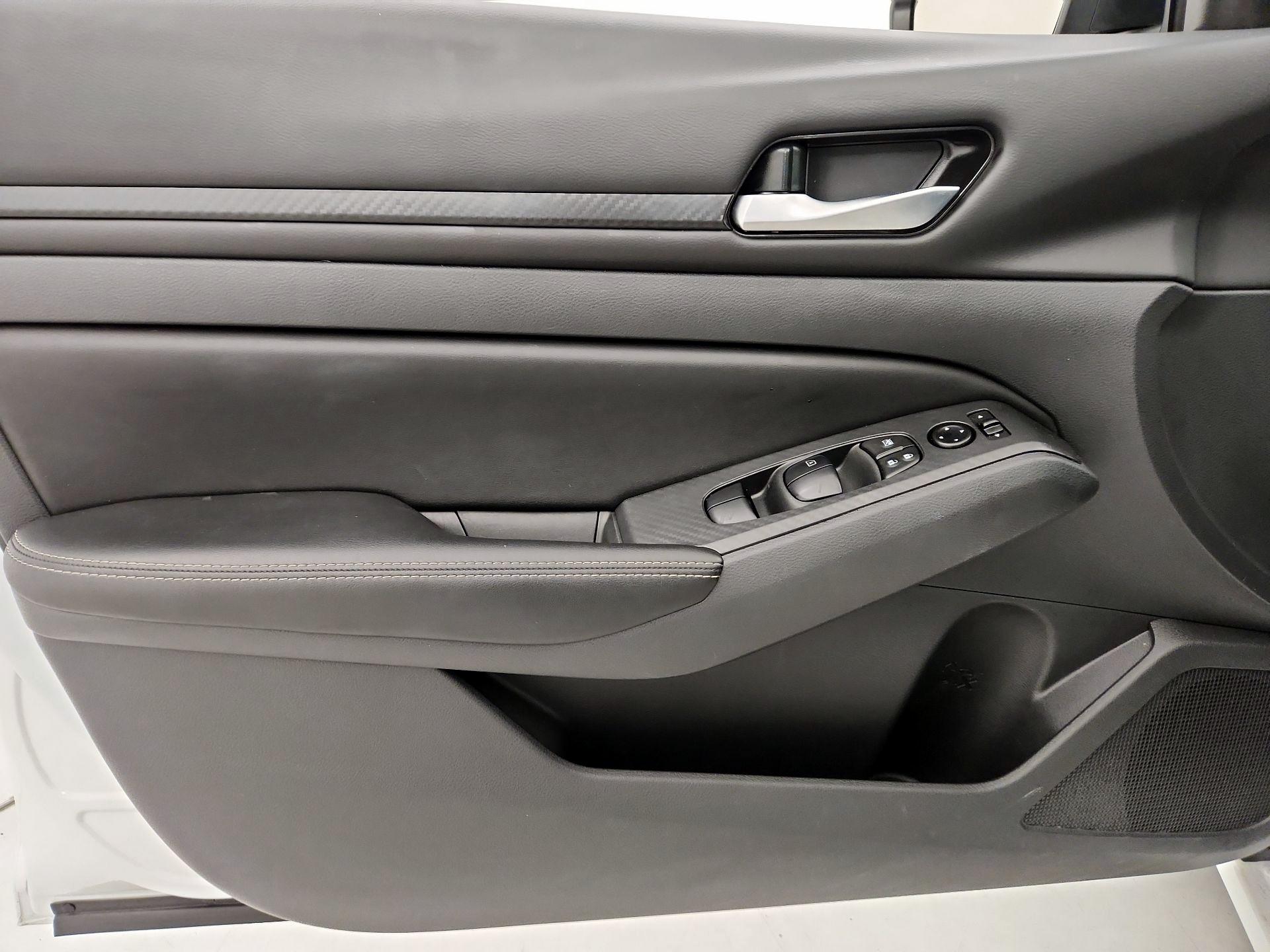 Thumbnail: 2025 Nissan Altima - 12