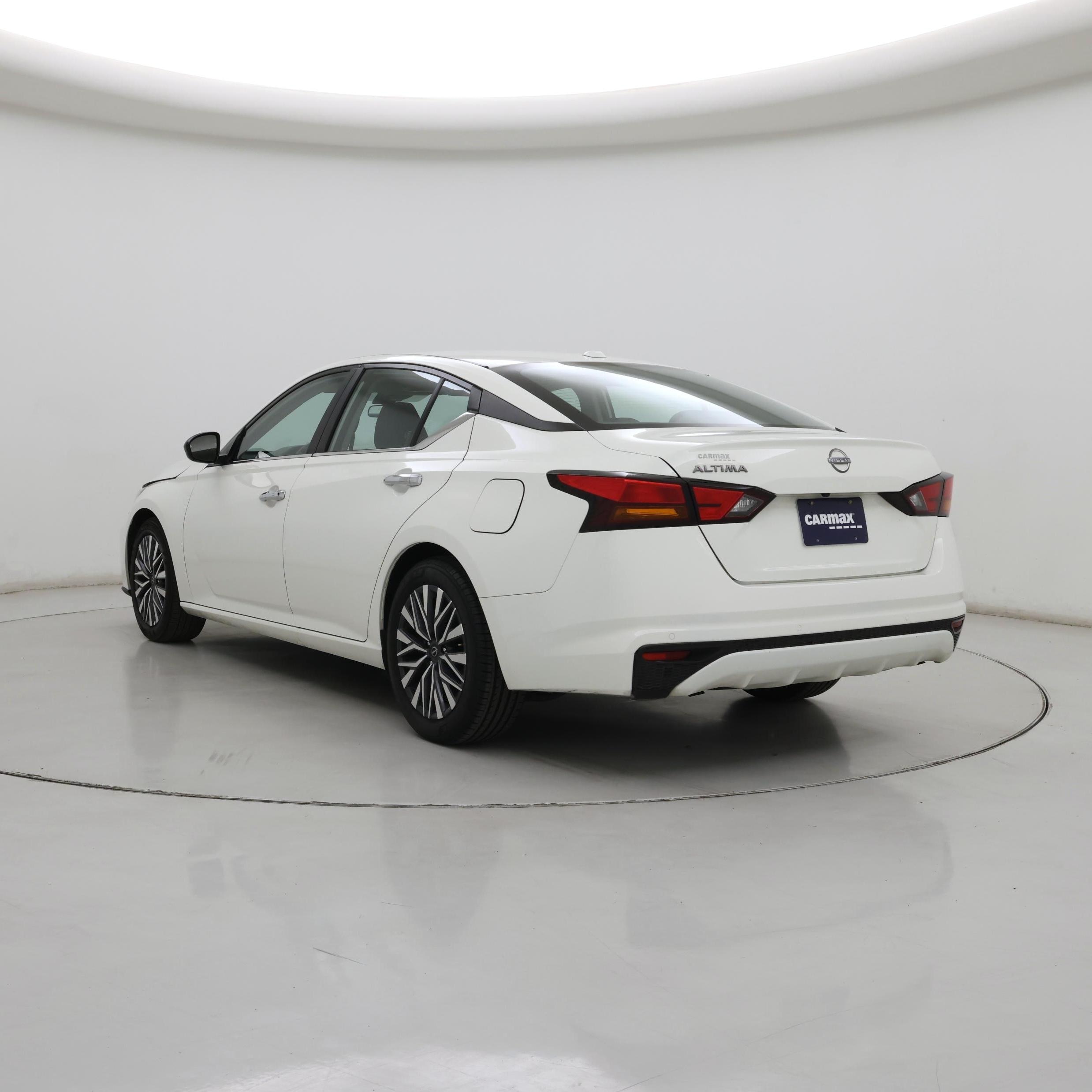 Thumbnail: 2025 Nissan Altima - 2